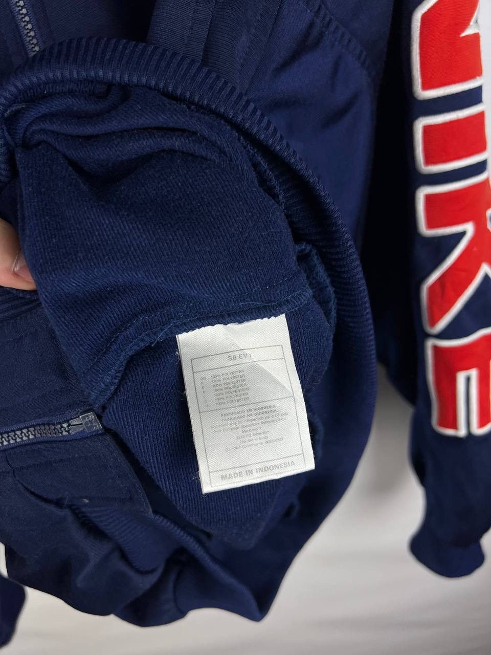 Nike Nike 90s vintage track jacket size M Size US M / EU 48-50 / 2 - 7 Thumbnail