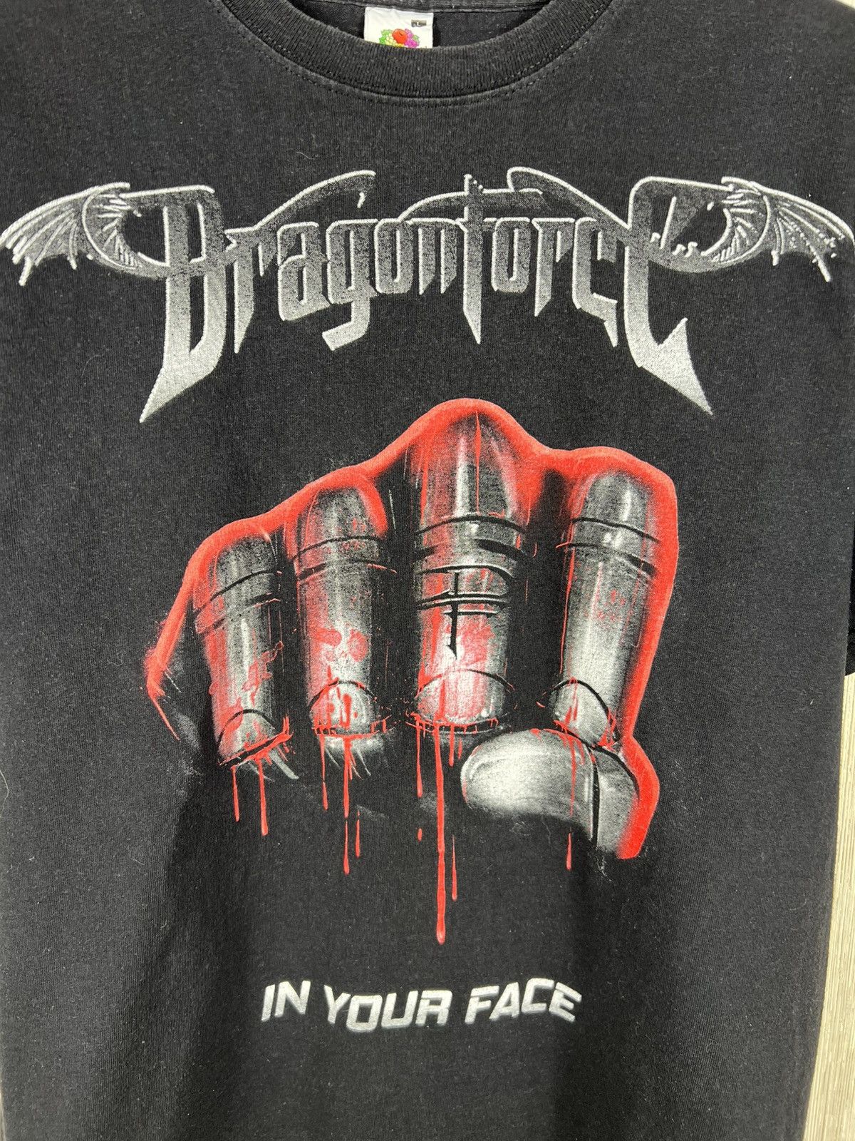 Band Tees Vintage Dragonforce punch in your face hand blood print tee Size US L / EU 52-54 / 3 - 3 Thumbnail