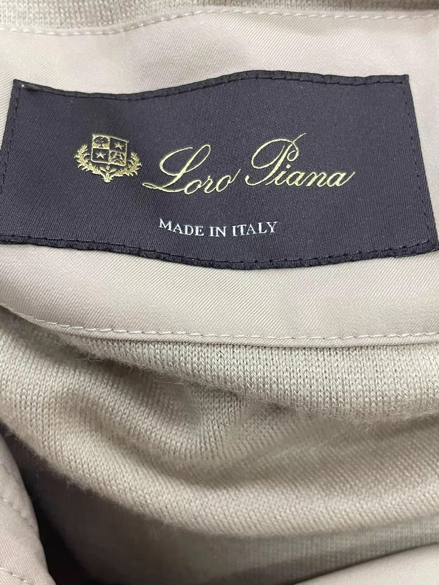 Loro Piana Loro Piana Traveller Hooded Stand Collar Beige 40 Jacket Size S / US 4 / IT 40 - 3 Thumbnail