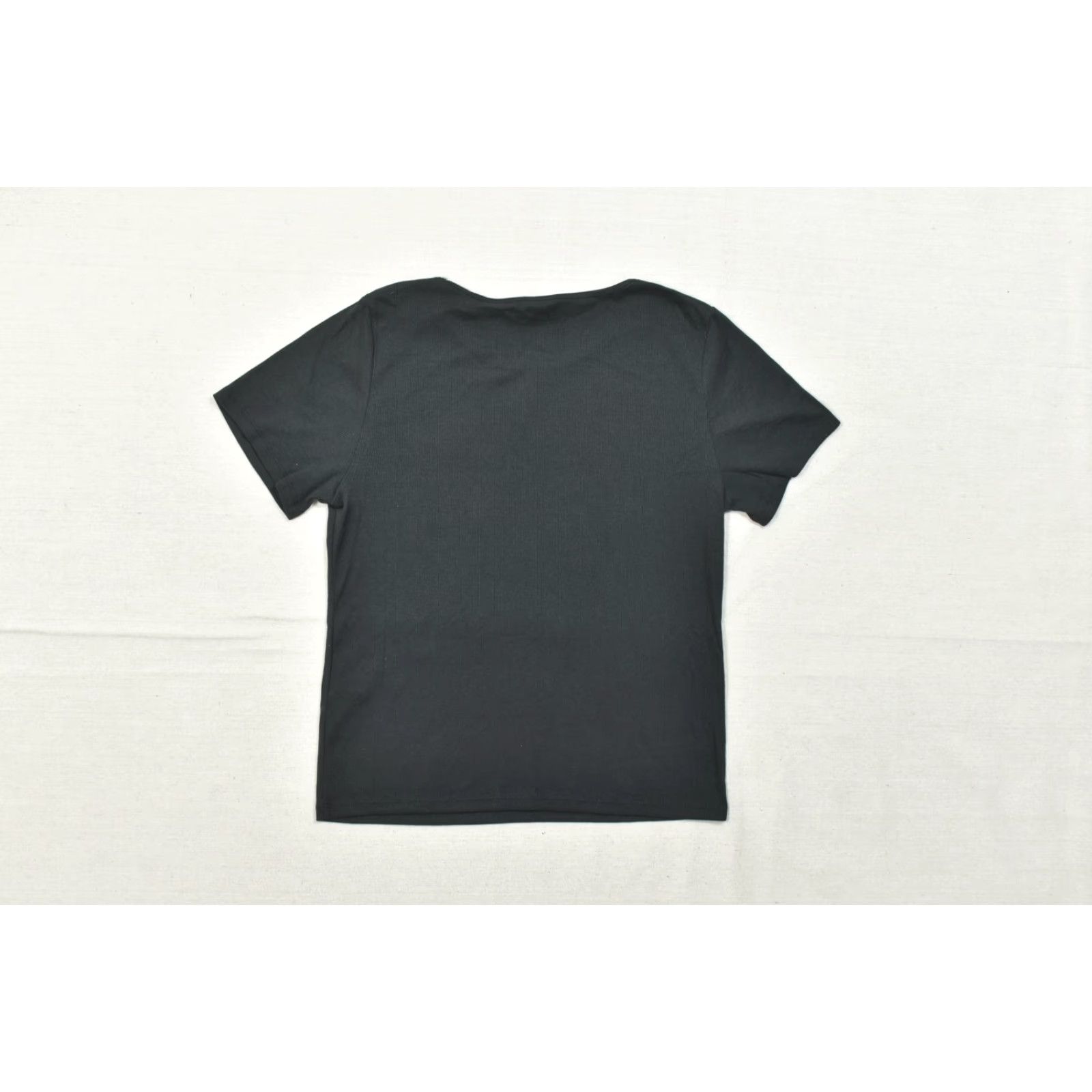 Levi's VINTAGE? No. Levi's Women XL Black Ribbed Short Sleeve Crew Neck Tee Slim Fit All-Day Shirt Size 40" / US 18 - 3 Thumbnail