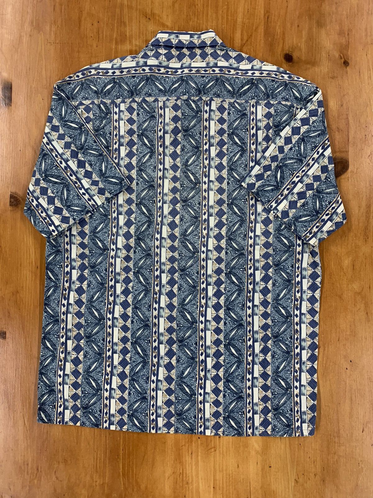 Band Tees × Vintage Pierre Cardin Squiggle Band Summer Shirt Size US L / EU 52-54 / 3 - 1 Thumbnail