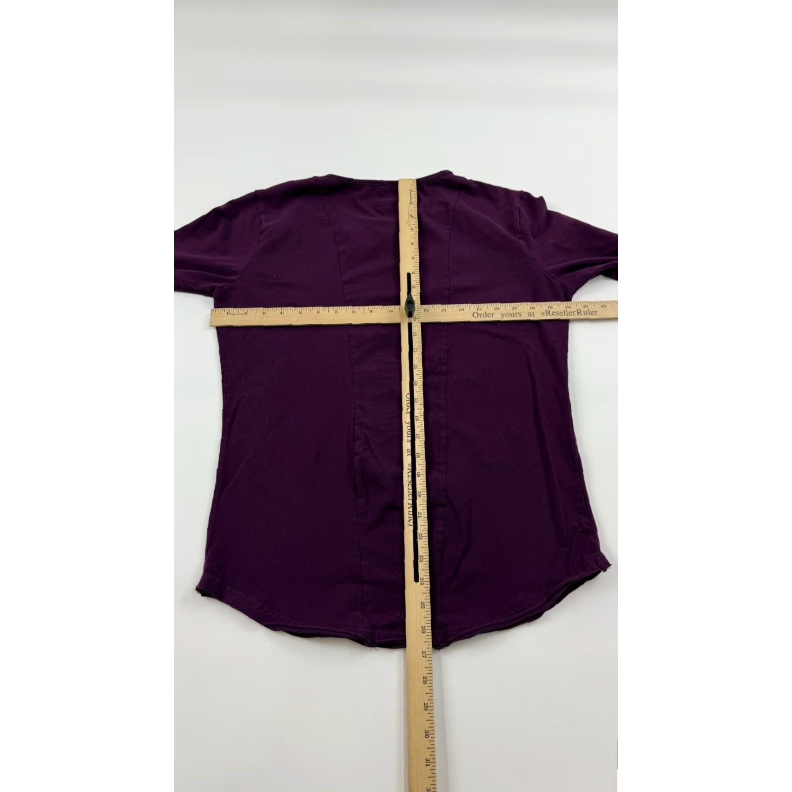 Vintage ALPHALETE Shirt Mens Small Purple Long Sleeve Round Neck Tee Stretch Curved Hem Size US S / EU 44-46 / 1 - 5 Thumbnail