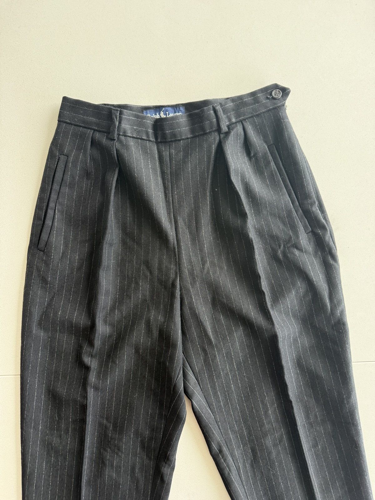 Ralph Lauren Vintage Ralph Lauren Black Pinstripe Wool Pleated Pants Size 30" / US 8 / IT 44 - 2 Thumbnail