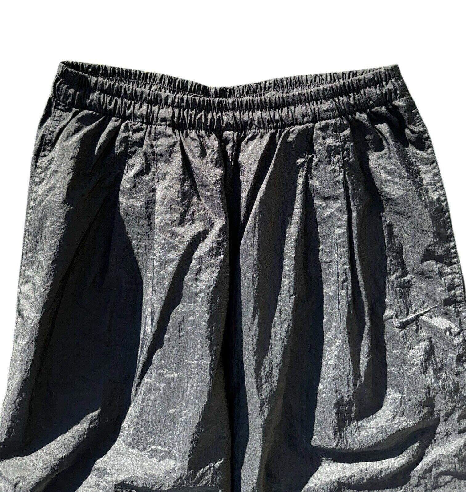 Nike Vintage Nike 90s Black Nylon Baggy Embroidered Track Pants L Size US 34 / EU 50 - 2 Thumbnail