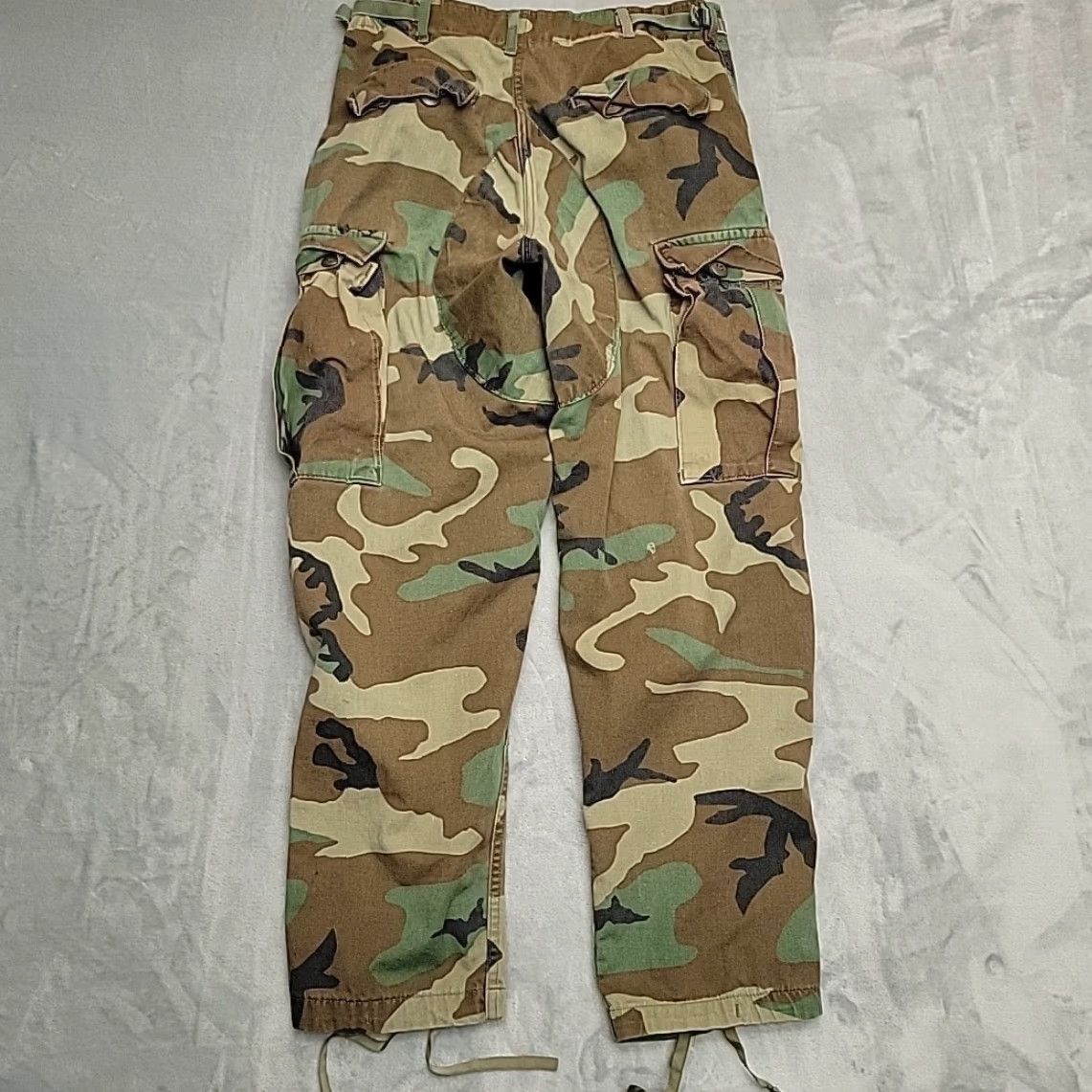 Vintage USGI Woodland Camo Pants Mens Small Short 30x29 BDU Combat Trousers 90s Grunge Size US 30 / EU 46 - 6 Thumbnail