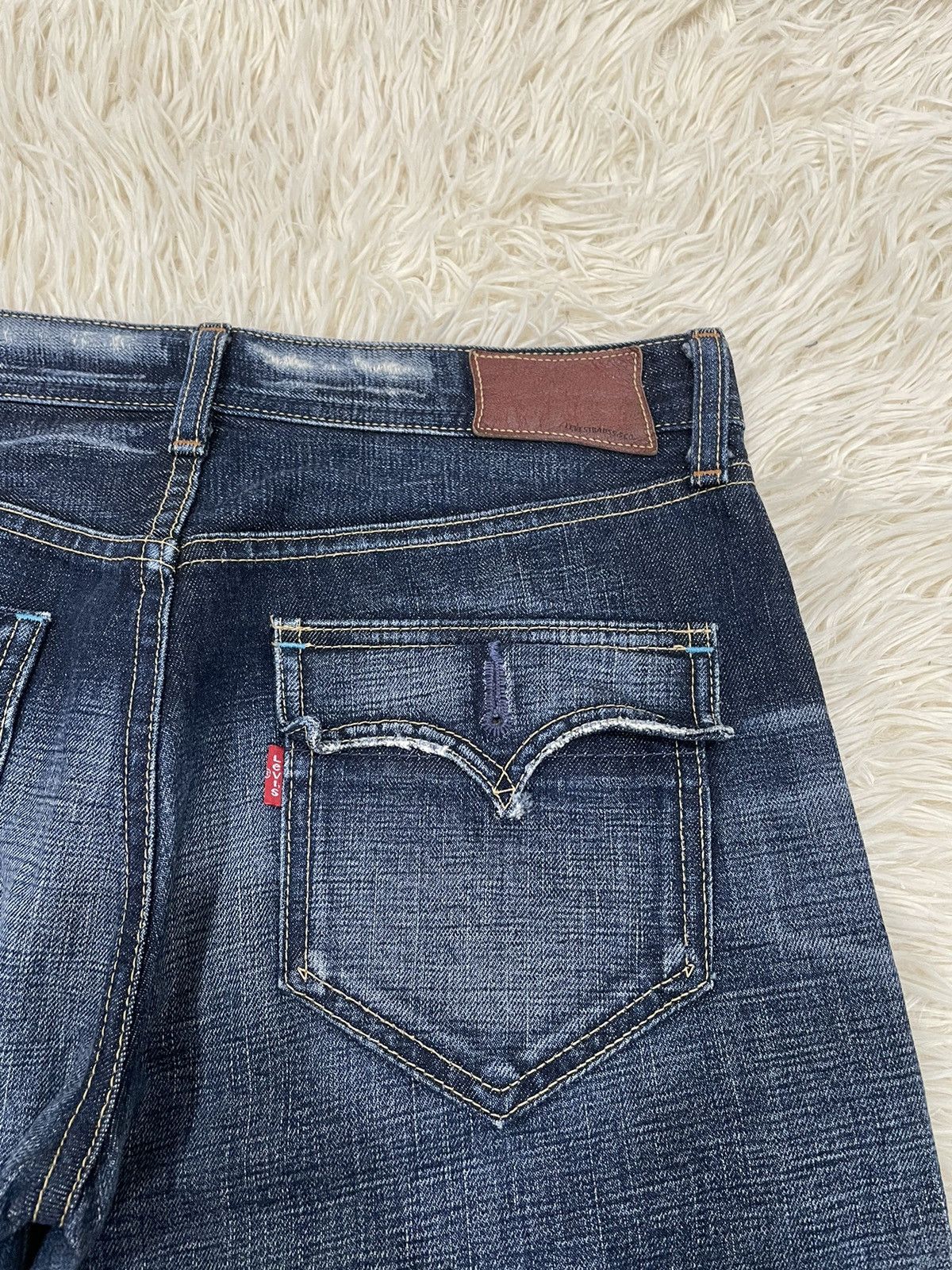Levi's RARE ‼️ Flare Levis 707 Selvedge (24-211) Size US 30 / EU 46 - 13 Thumbnail