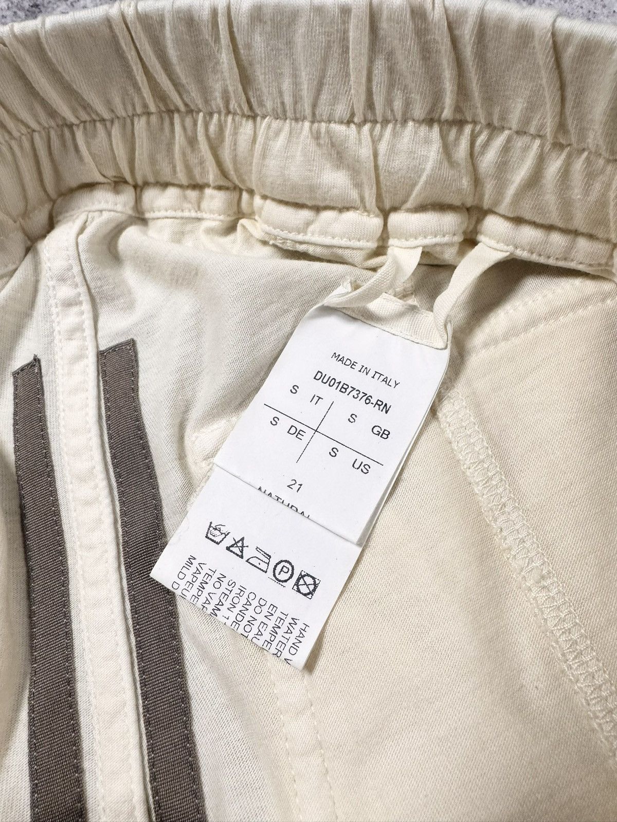 Rick Owens SS22 Rick Owens “Fogachine” Natural Creatch Cargo Sweatpants Size US 32 / EU 48 - 8 Thumbnail