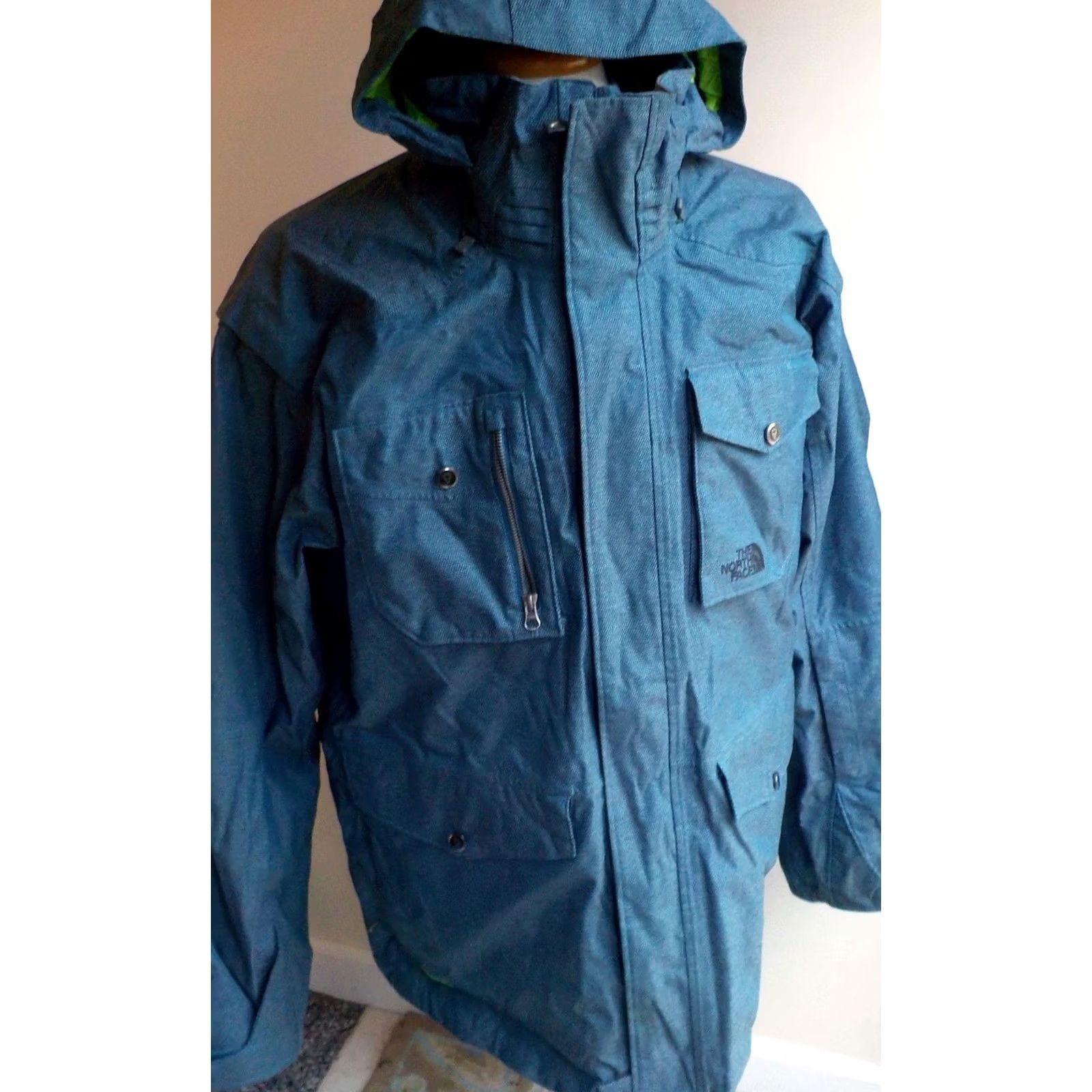 The North Face VTG The North Face Hyvent Recco System Pinstripe Cryptic Jacket XL Mens Parka Blue Striped Hood Recco Extra Large Pockets Zip Winter Vintage Size US XL / EU 56 / 4 - 2 Thumbnail