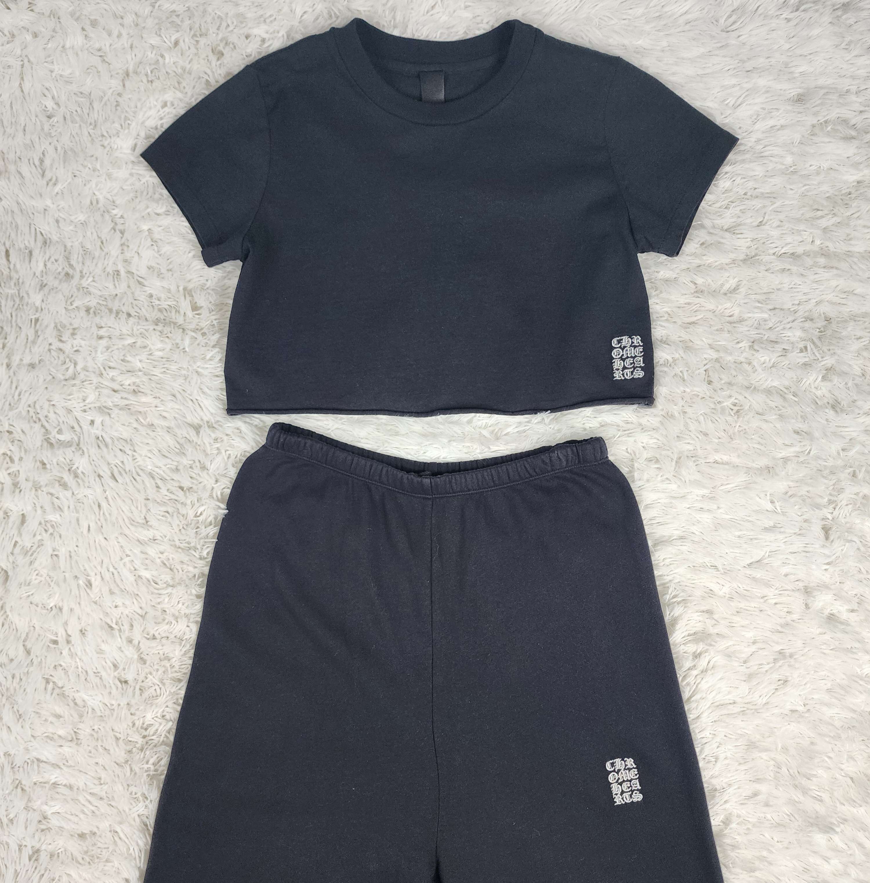 Chrome Hearts Chrome hearts crop top and sweatpants script logo set Size 28" / US 6 / IT 42 - 2 Thumbnail