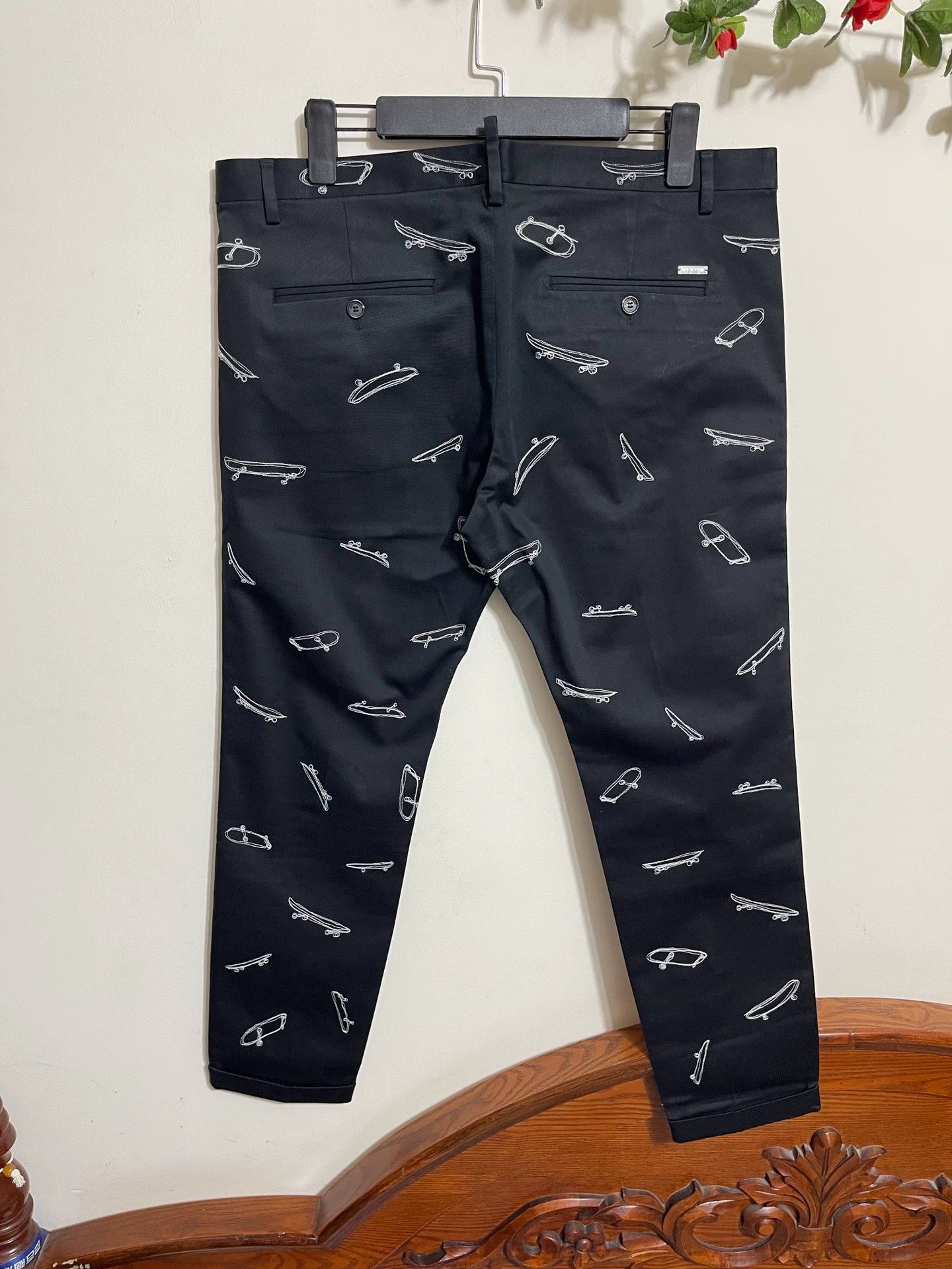 Dsquared2 dsquared2 d2 Embroidered Slim Casual Pants Size 50 Size US 34 / EU 50 - 2 Thumbnail