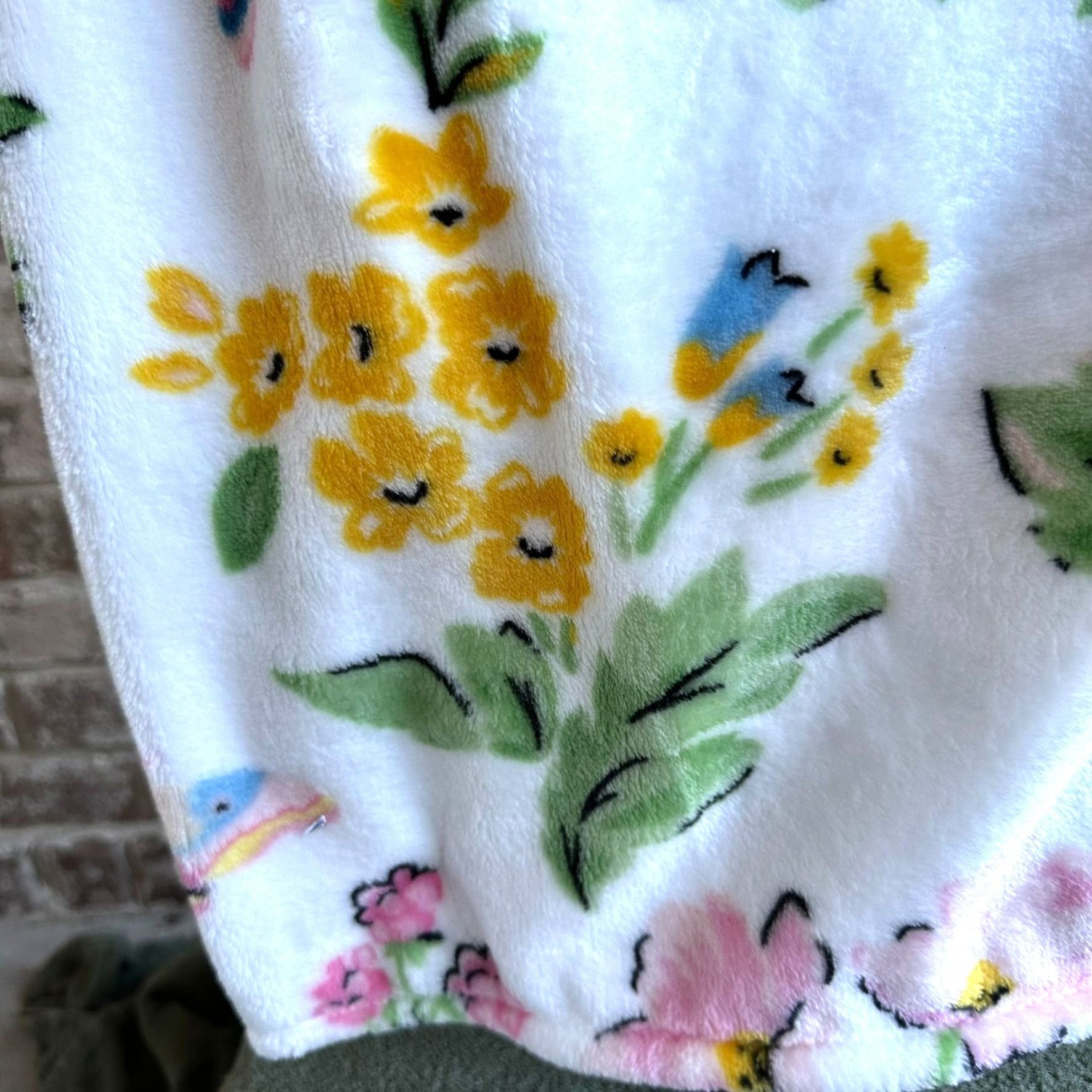Designer × Handmade Studio Curate Plush Throw Butterflies Flowers 50 x 70 inch F Size ONE SIZE - 12 Thumbnail