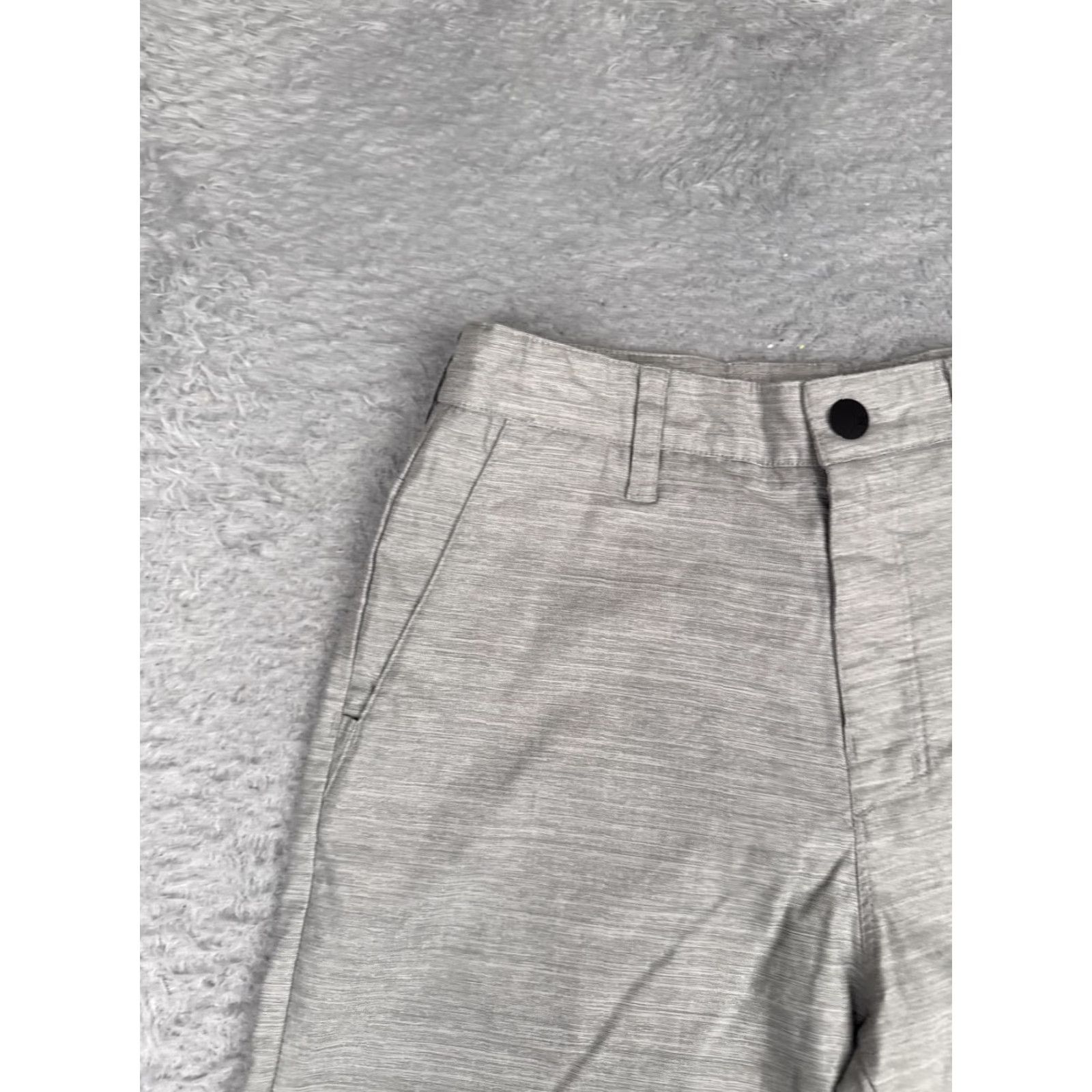 Hurley Hurley Shorts Mens 28 Gray Chino Flat Front 10 Inseam Quick Dry H2O-Dri Summer Size US 28 / EU 44 - 4 Thumbnail