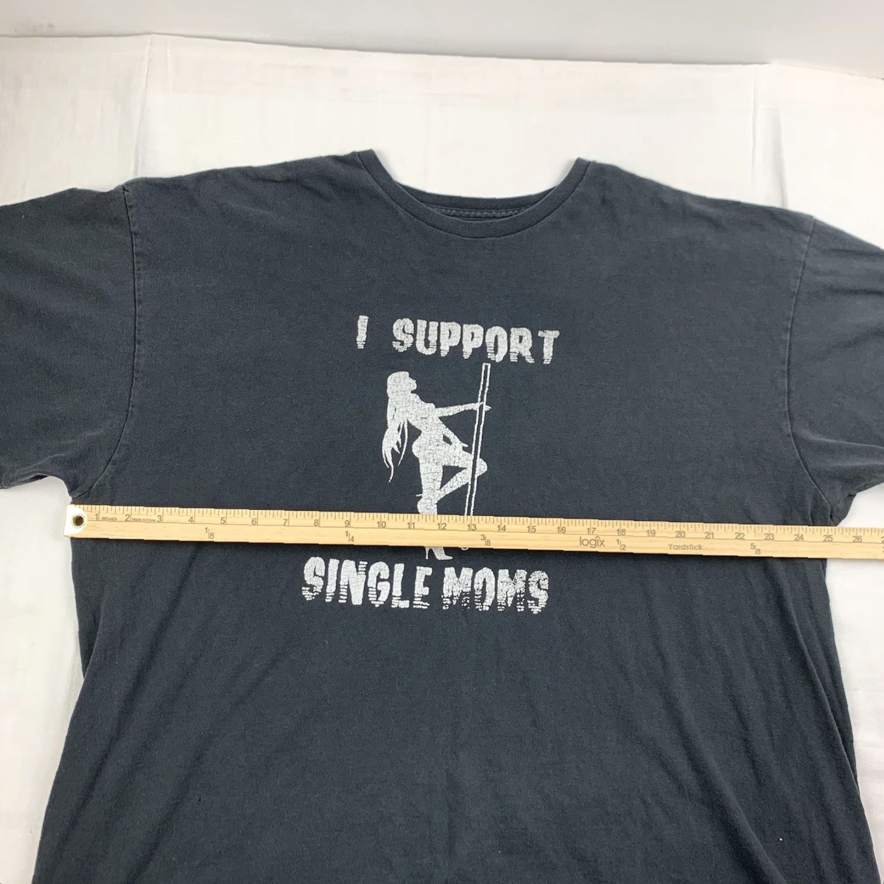 Vintage VINTAGE I Support Single Moms Shirt Adult Large Black Funny Parody Dancing Y2K Mens L Black 90s Theme Size US L / EU 52-54 / 3 - 5 Thumbnail