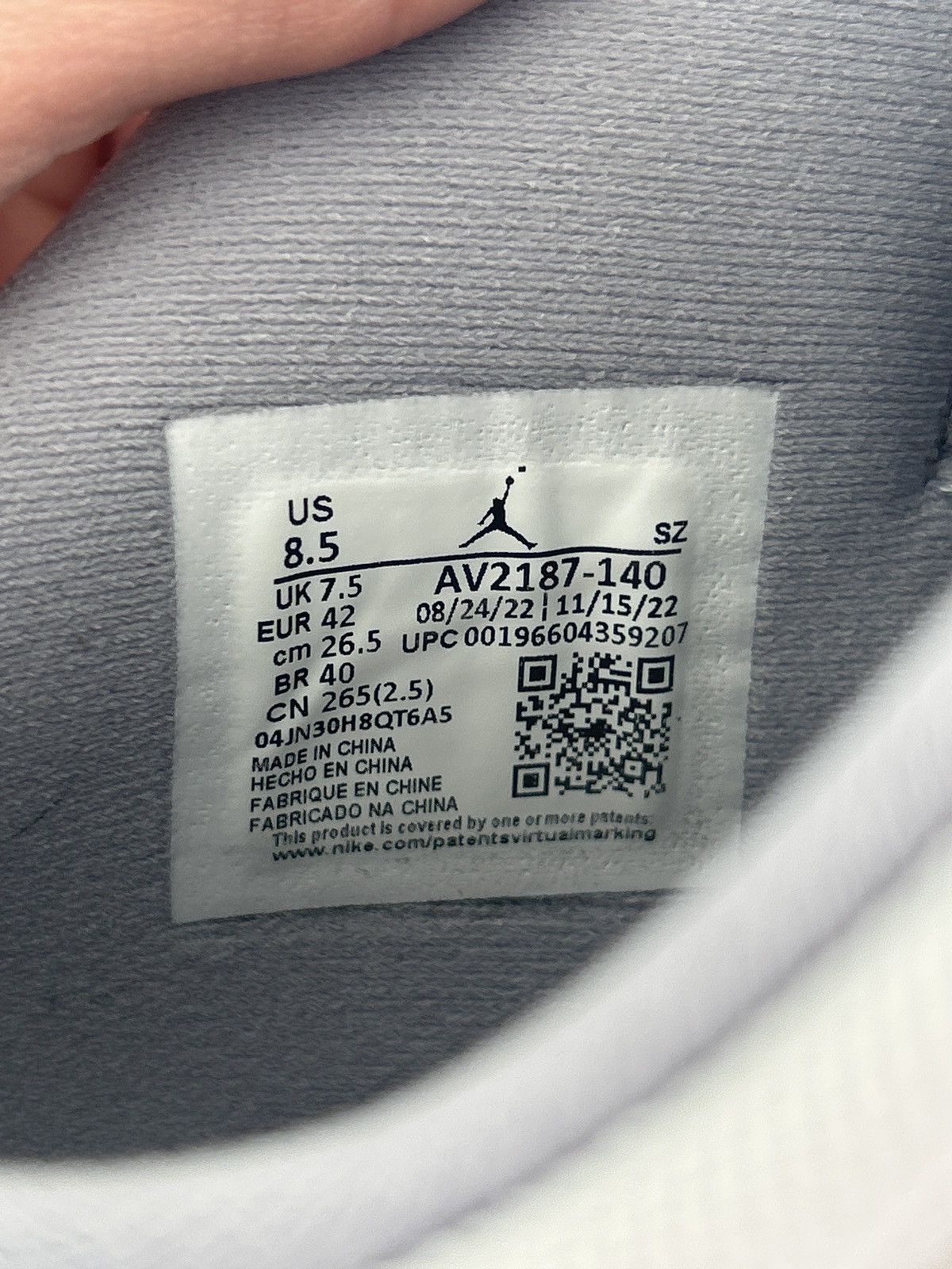 Nike Air Jordan 11 Low “Cement Grey” Size US 8.5 / EU 41-42 - 11 Thumbnail