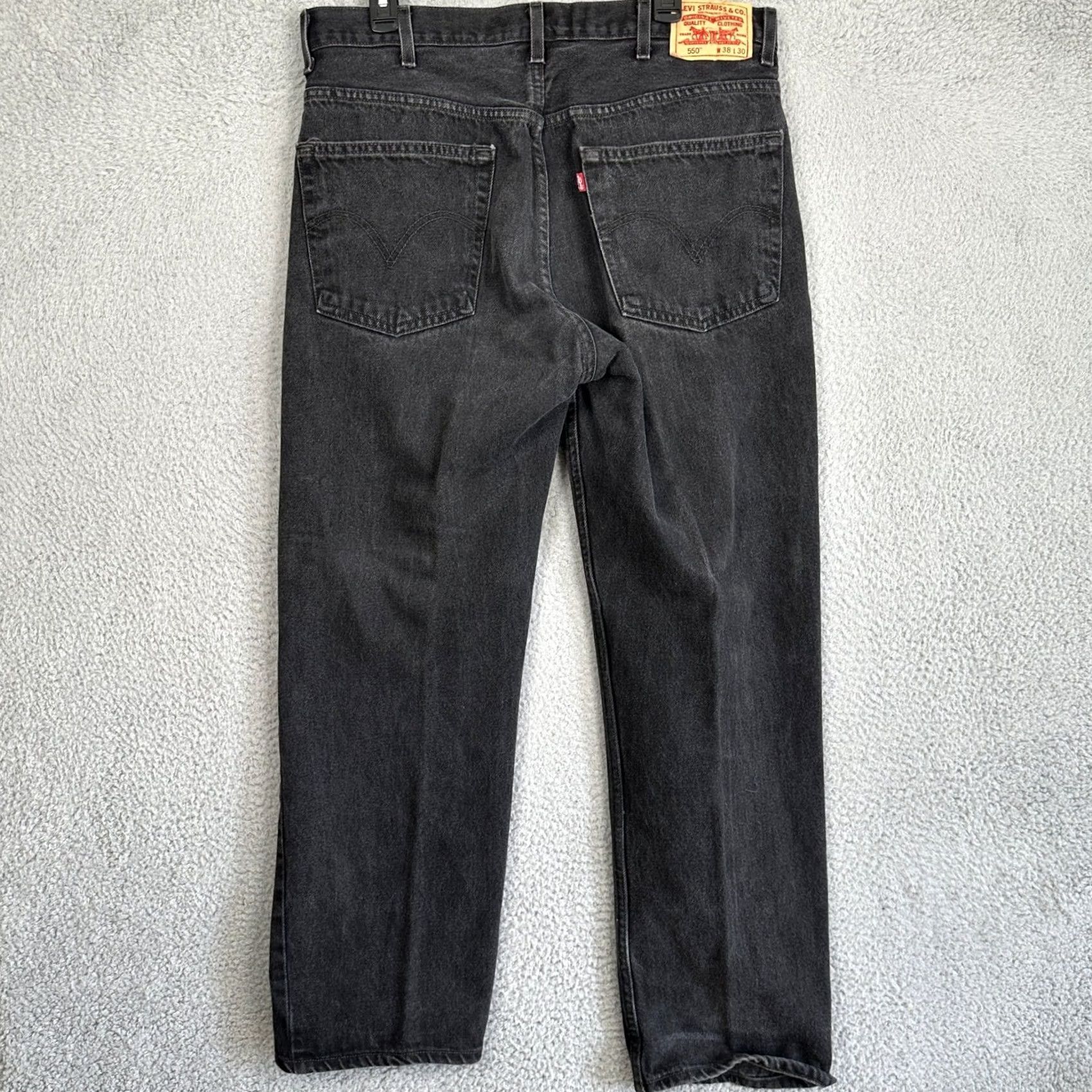 Levi's Levi's 550 Jeans Mens 38X30 Black Relaxed Fit Straight 5-Pocket Denim Cotton Zip Button N/A Size US 38 / EU 54 - 2 Thumbnail