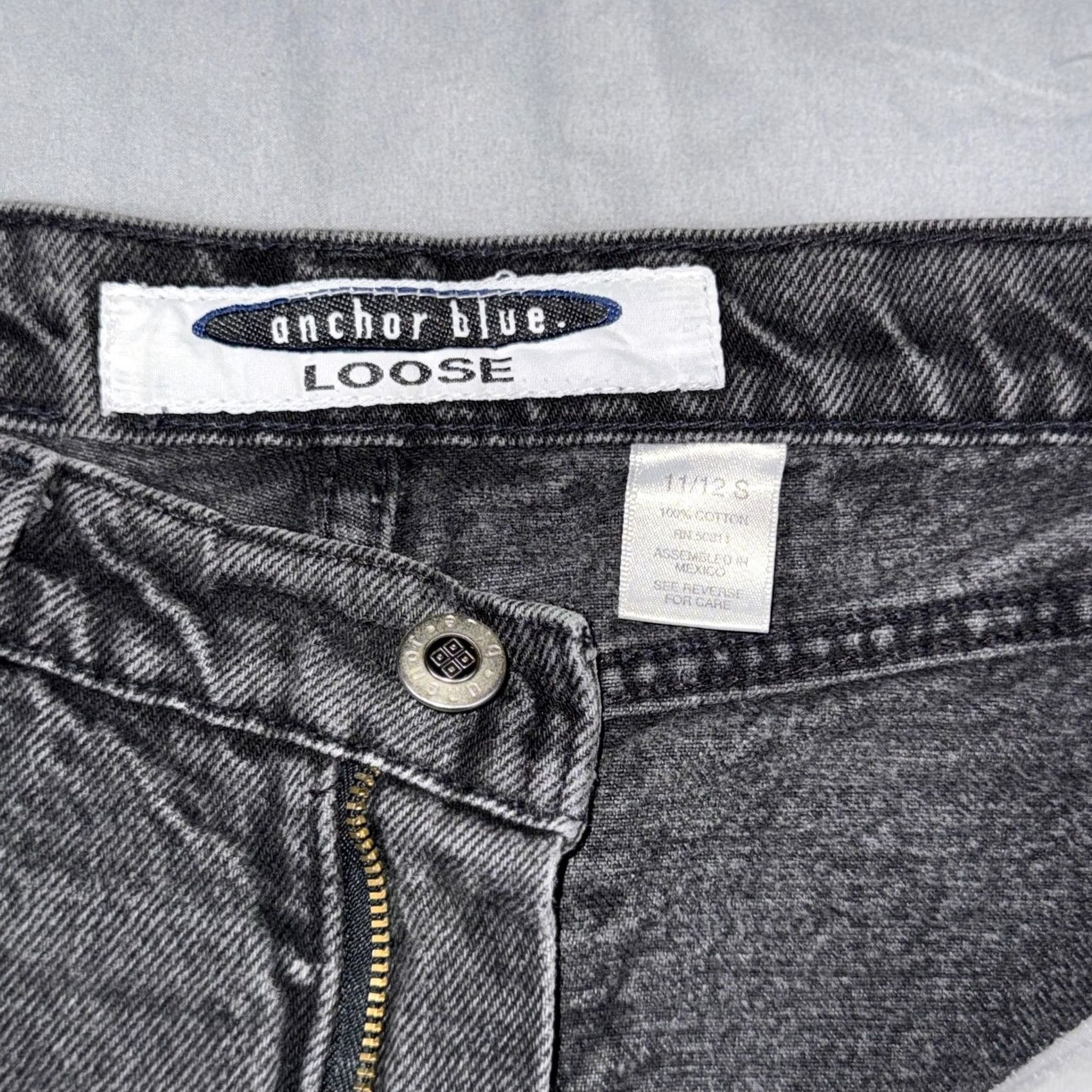 Anchor Blue VINTAGE Anchor Blue Jeans Loose Fit Charcoal Wash 11/12S Juniors 5-Pocket Denim Relaxed Straight Womens Size 32" / US 10 / IT 46 - 4 Thumbnail
