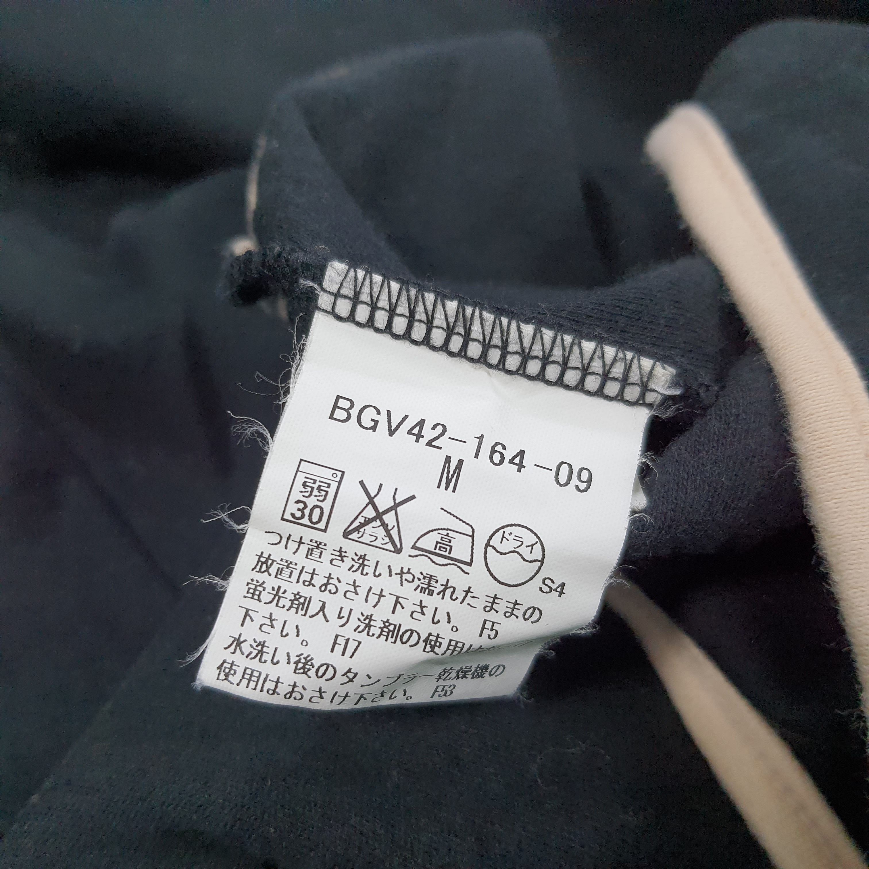 Burberry × Vintage Vintage Burberry Golf Nova Check Half Zipper Tshirt Size S / US 4 / IT 40 - 7 Thumbnail
