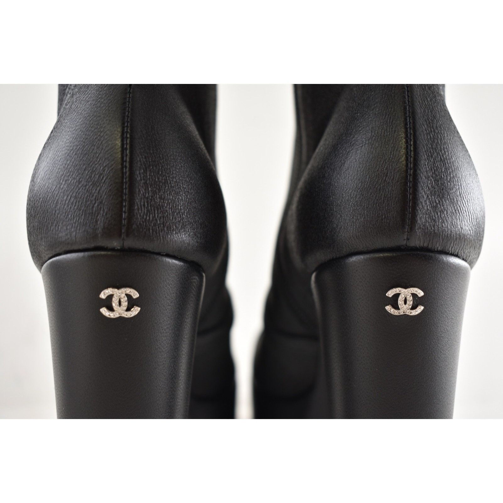 Chanel Chanel24K Stretch Lambskin CC Platform Knee High Boots 37.5C Size US 7.5 / IT 37.5 - 17 Thumbnail