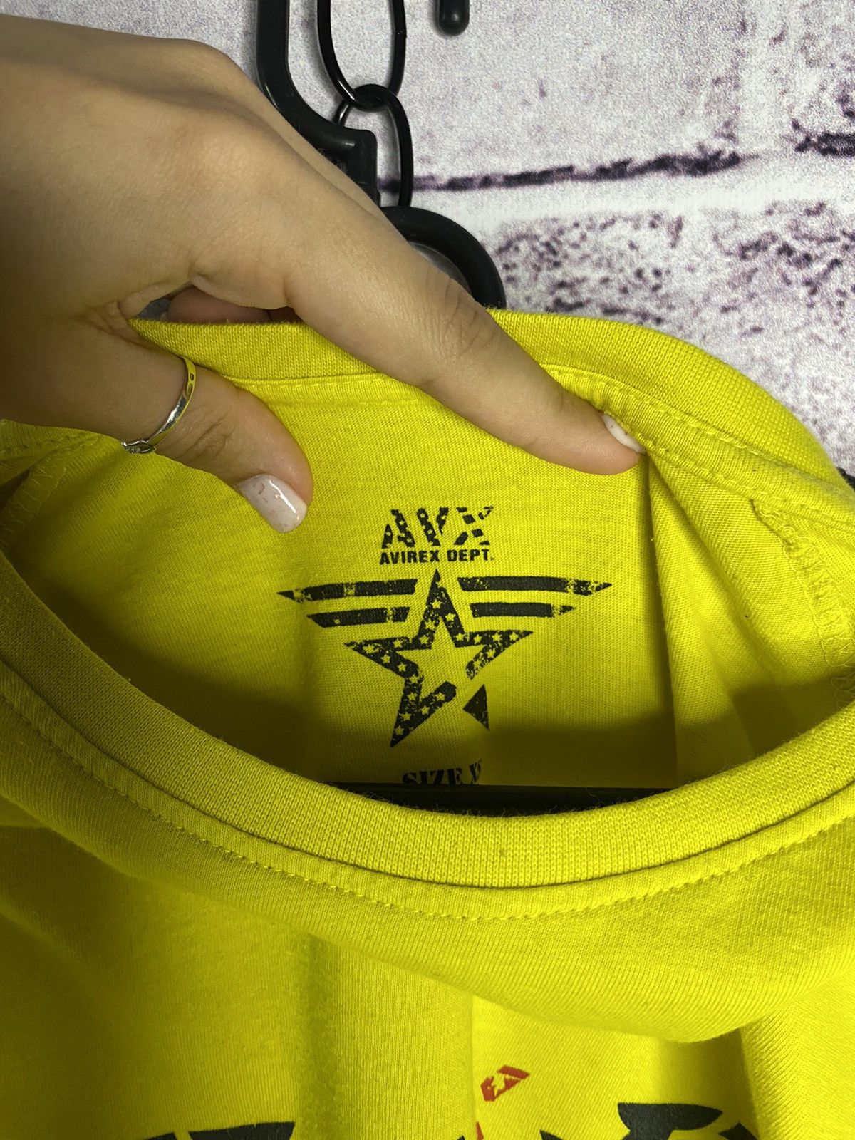 Avirex Men's T-Shirt vintage Avirex overprint tee streetwear y2k Size US XS / EU 42 / 0 - 5 Thumbnail