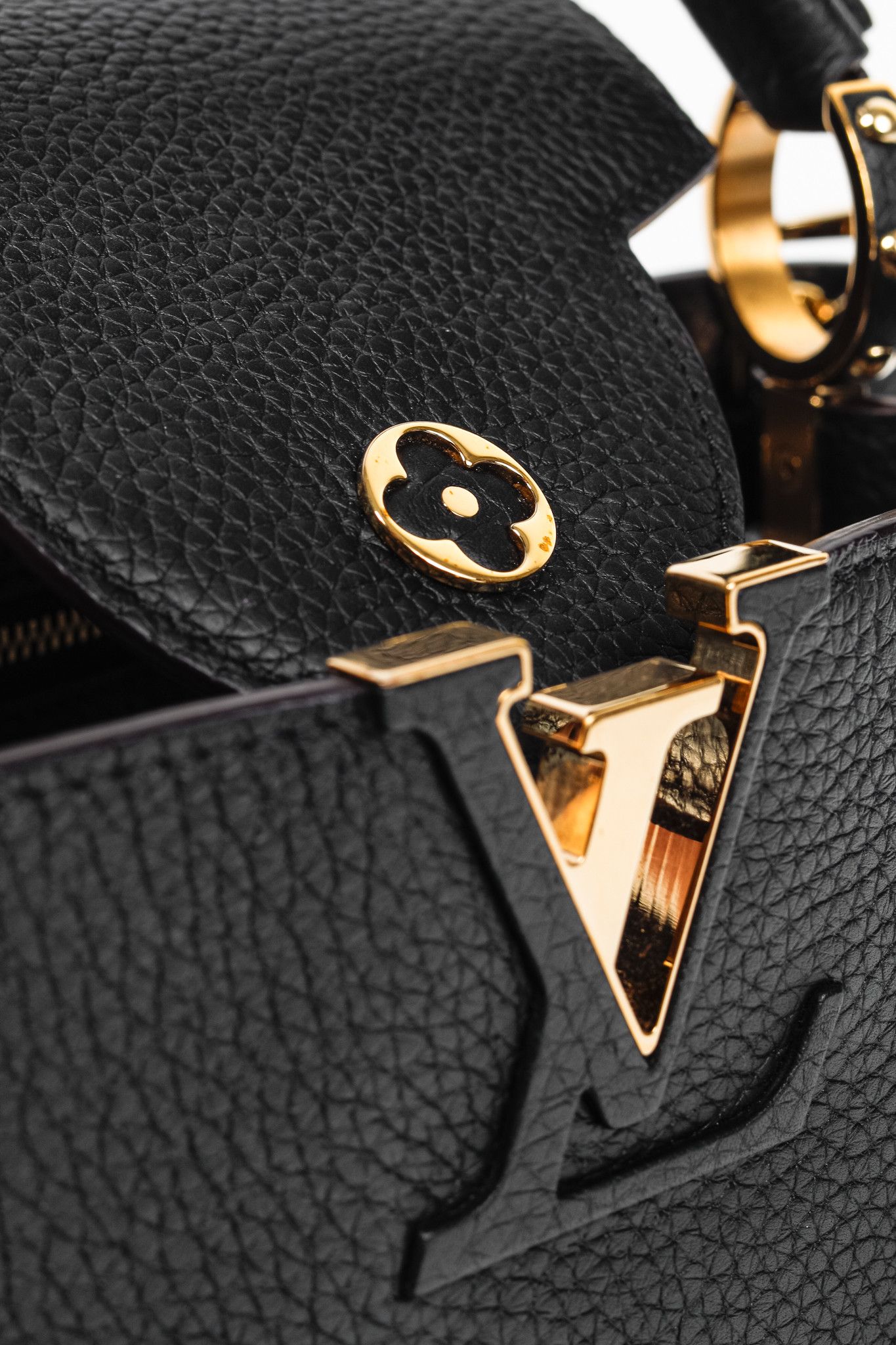 Louis Vuitton Louis Vuitton Capucines MM Black Taurillon Leather Handbag Size ONE SIZE - 11 Thumbnail