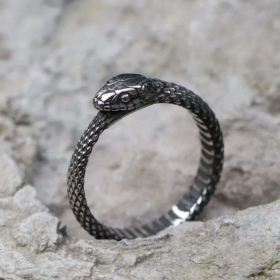 Jewelry × Vintage Classic Vintage Snake Head Ring Size ONE SIZE - 2 Thumbnail