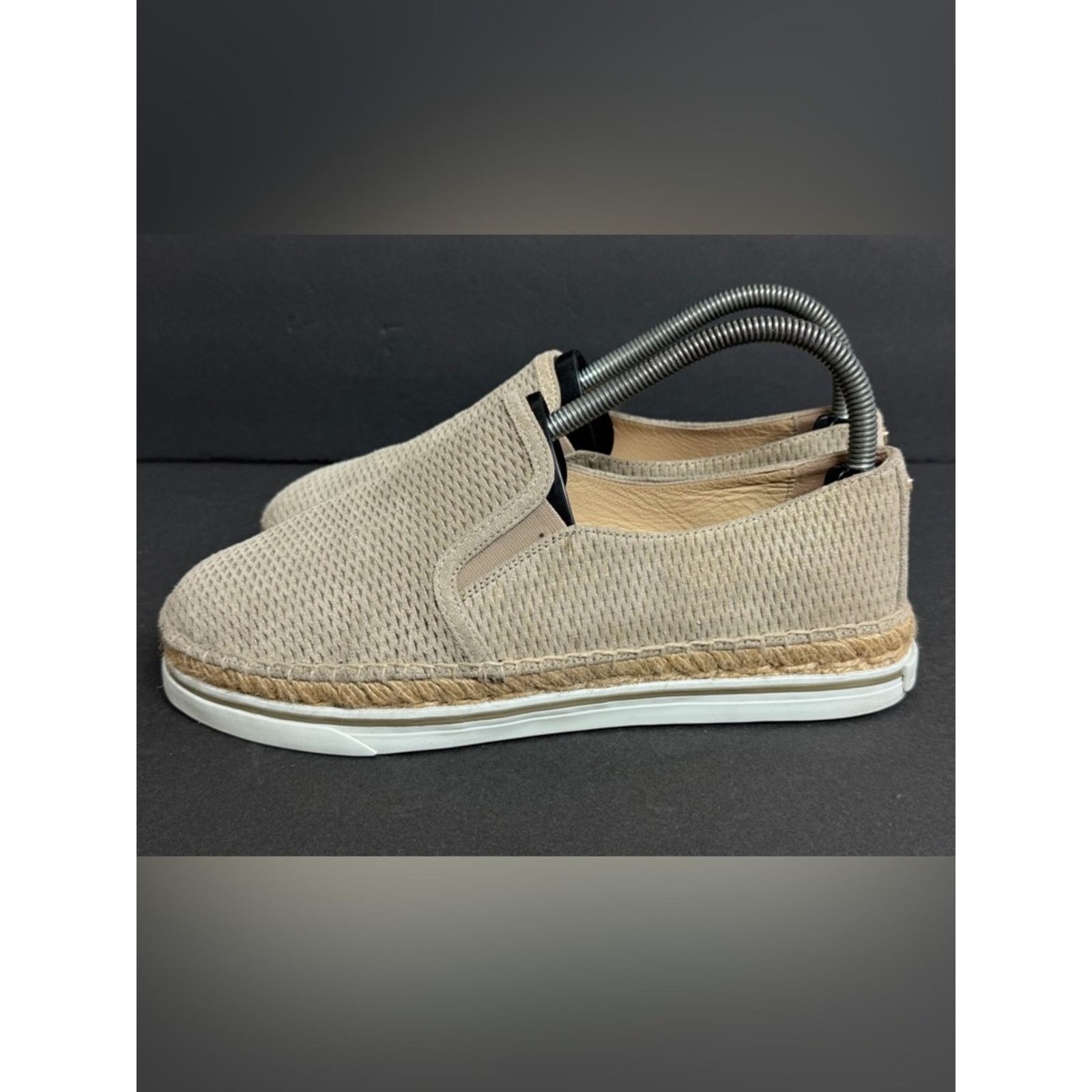 Jimmy Choo Jimmy Choo Beige Suede Shimmer Platform Loafer Flat 38.5 Size US 8.5 / IT 38.5 - 1 Thumbnail