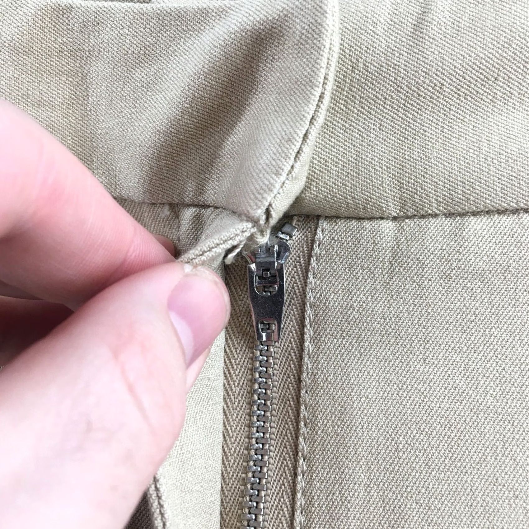 Vintage Maurices Ankle Skinny Pants Womens 20 Beige High Rise Hook & Eye Zip Fly NEW Size 42" / US 20 - 4 Thumbnail