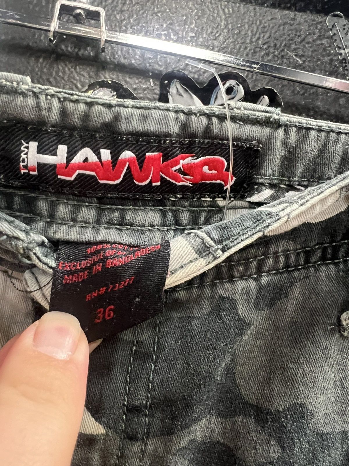 Hawk Vintage Hawk Camo Shorts Size US 36 / EU 52 - 3 Thumbnail