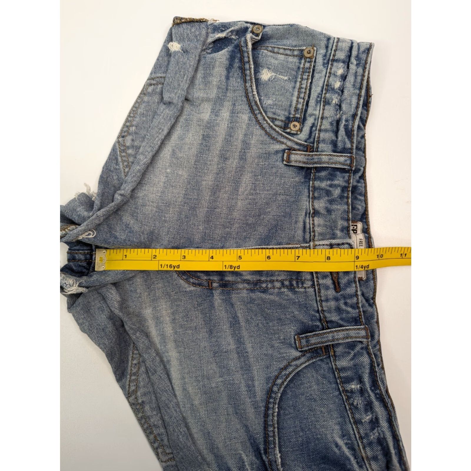Free People FREE PEOPLE Women's Denim Cut Off Jean Shorts Slim Distressed 30 in Waist 25 Size Blue Bohemian Festival Hot Pants Vintage No Size 30" / US 8 / IT 44 - 7 Thumbnail