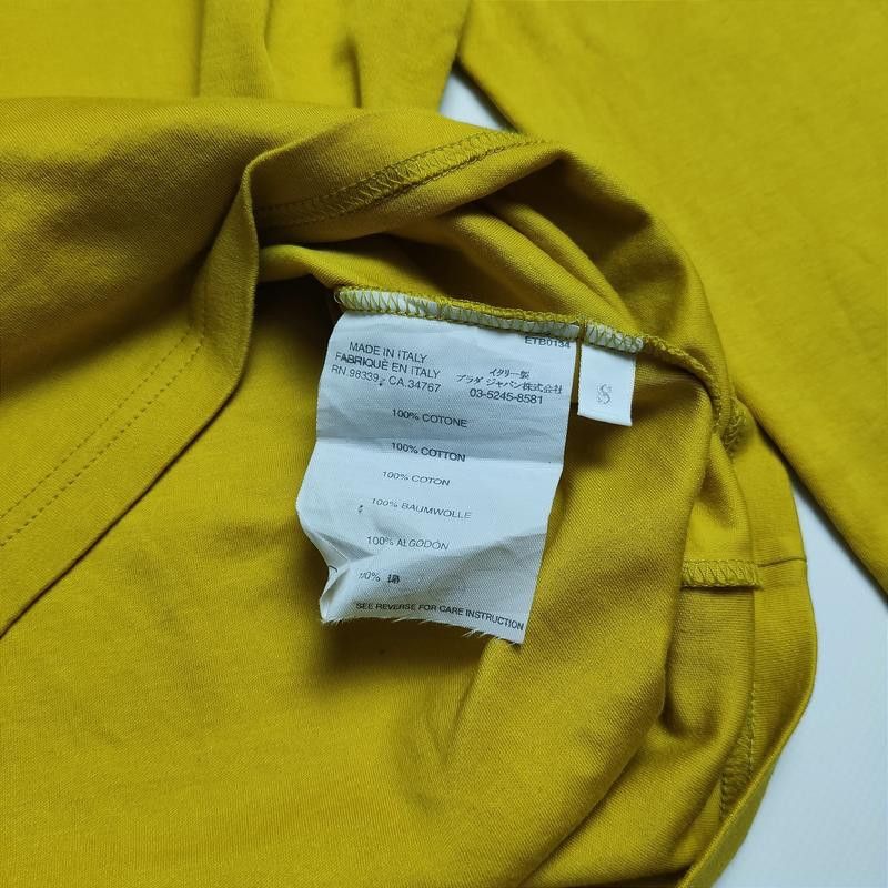 Prada PRADA RED TAB LONGSLEEVE Size US S / EU 44-46 / 1 - 5 Thumbnail