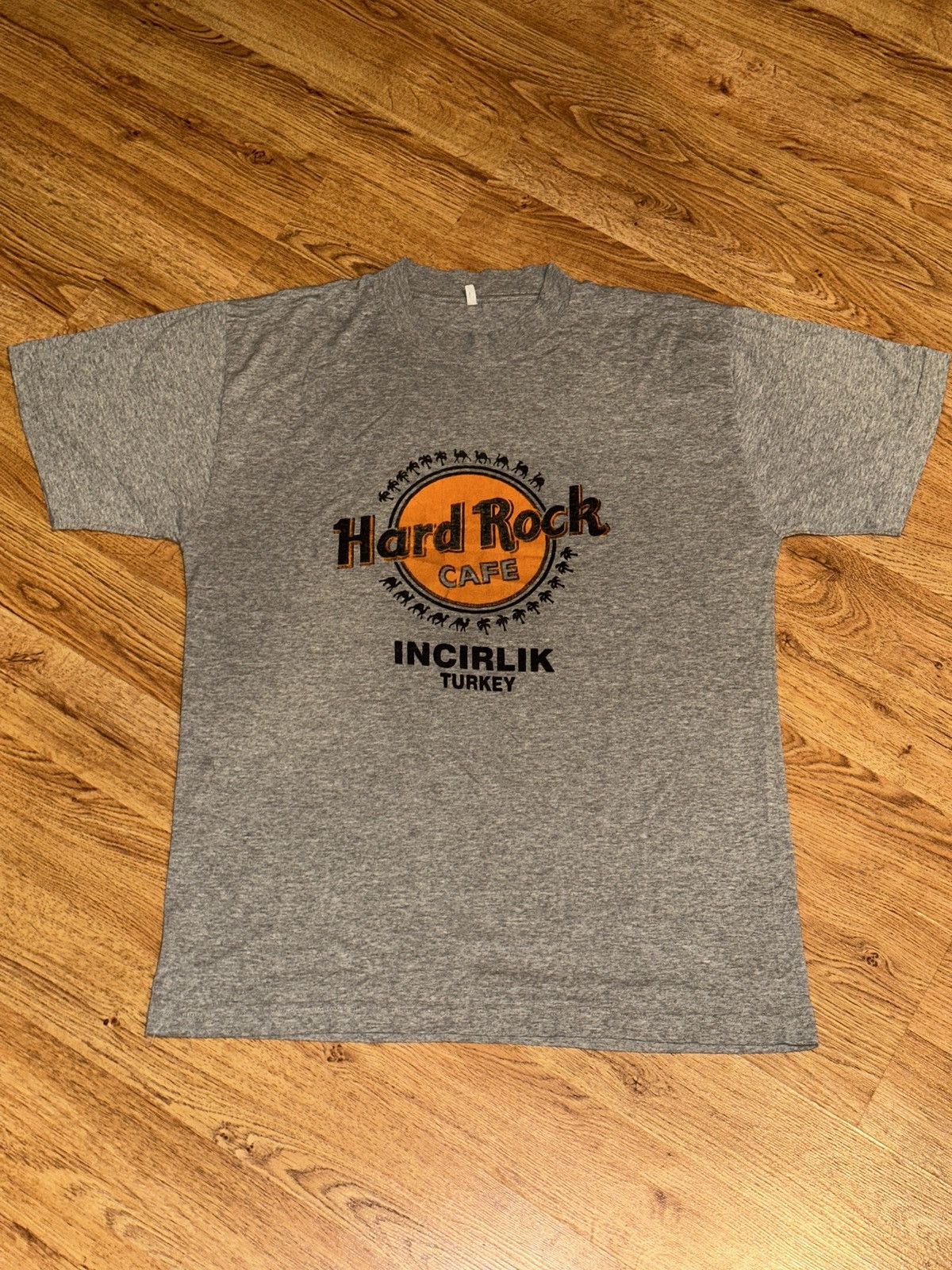 Band Tees × Vintage Vtg 90s 00s HARD ROCK Cafe Incirlik Turkey Logo Tee XL Size US XL / EU 56 / 4 - 1 Thumbnail