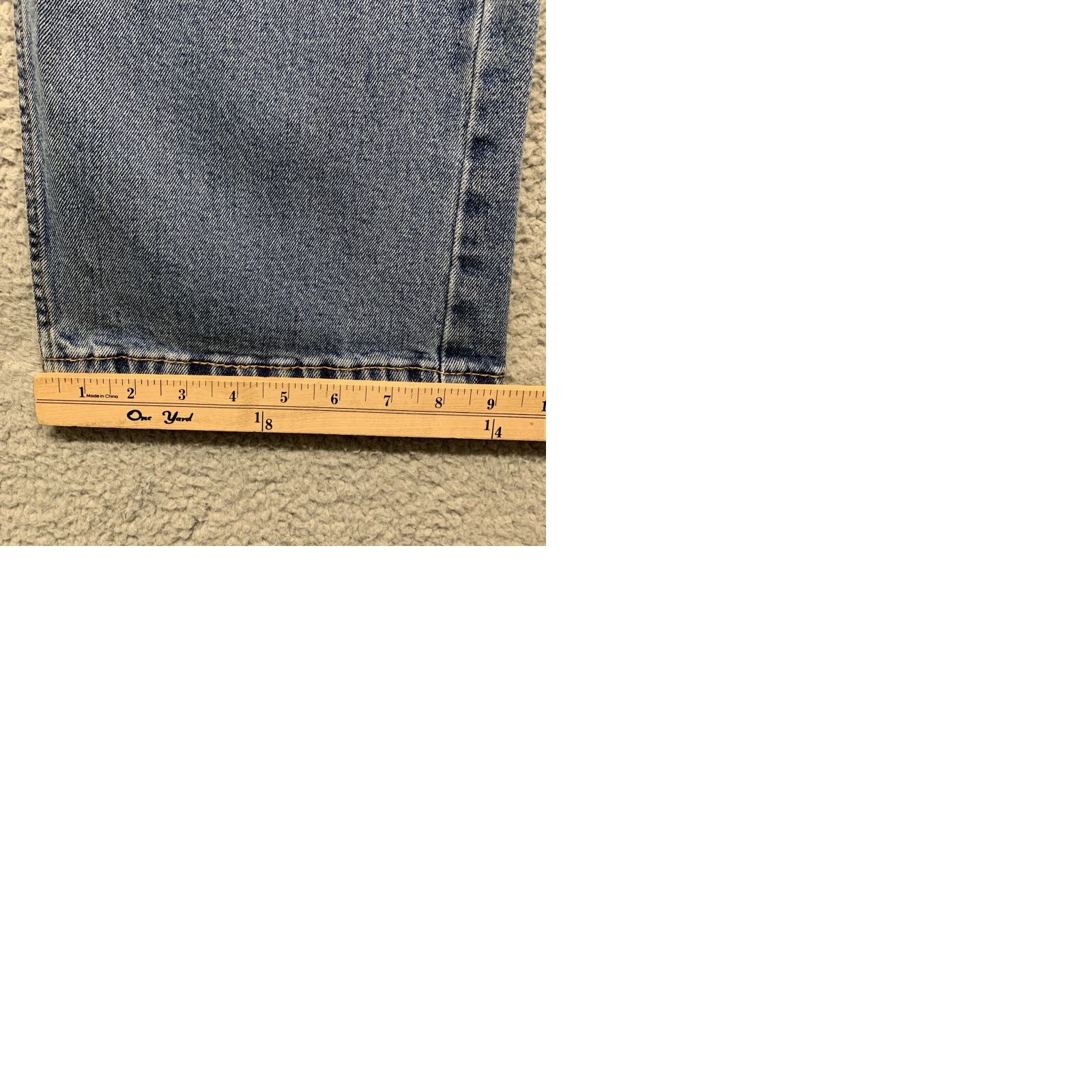 Vintage Levi Strauss Gold Signature Jeans Men 42W Regular Fit Medium Blue Denim Classic 5-Pocket Distressed No N/A Size US 42 / EU 58 - 10 Thumbnail