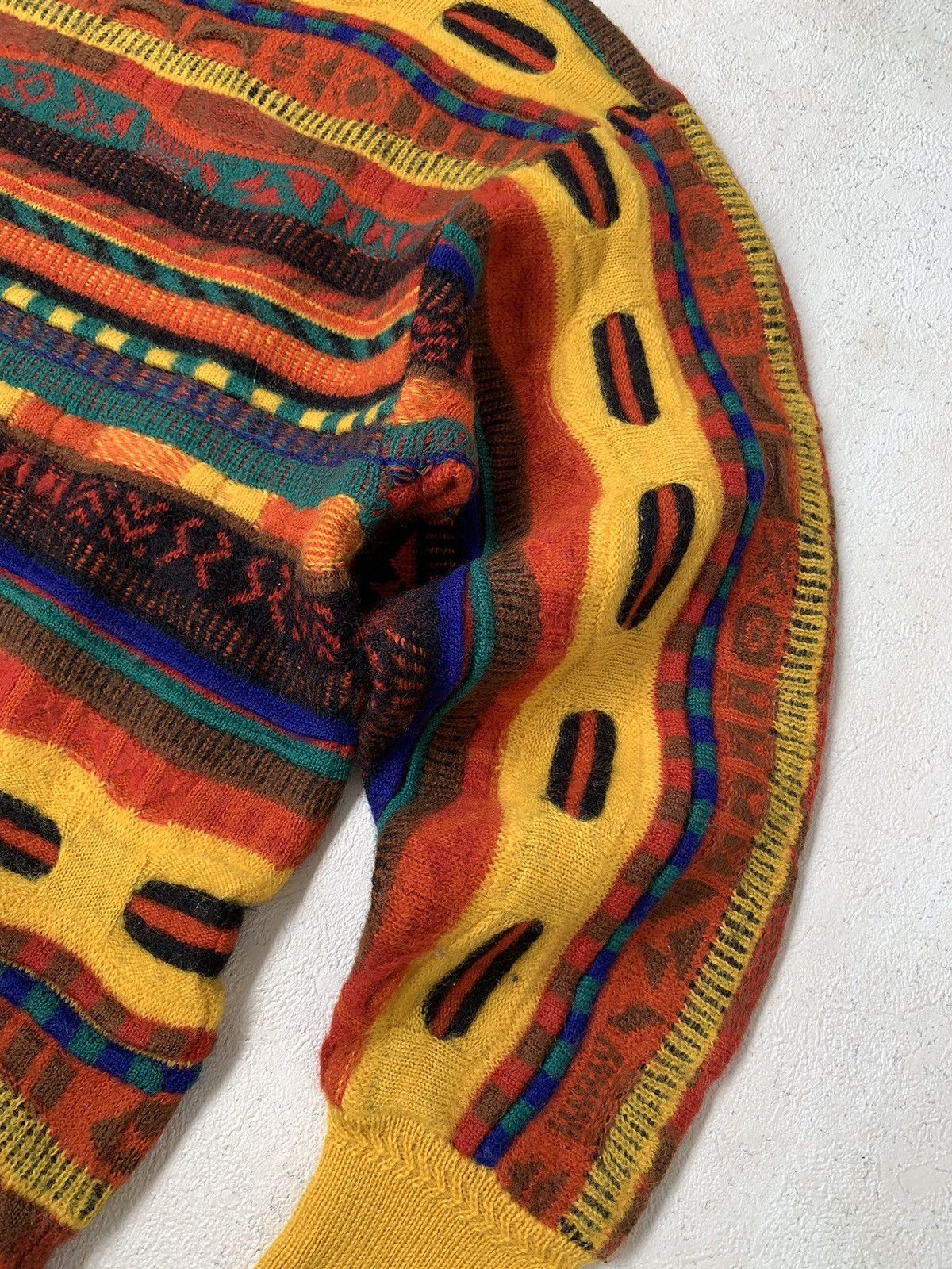 Other Vtg Coogi Style by Modigliani Uomo Coordwear 3D Pattern Size US S / EU 44-46 / 1 - 5 Thumbnail
