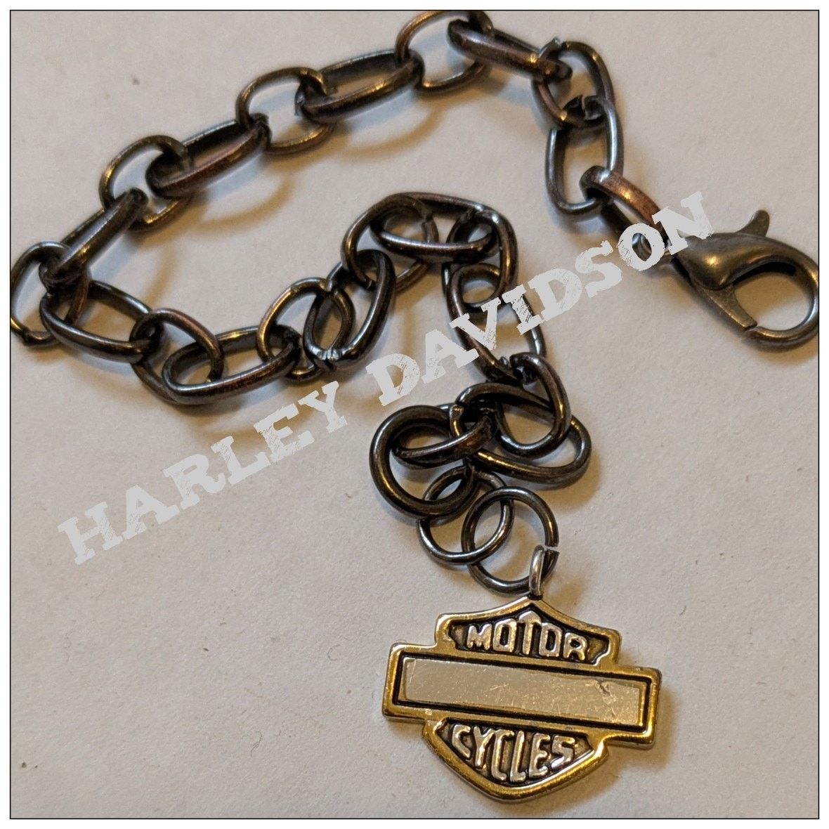 Harley Davidson New HARLEY DAVIDSON 2 Tone Bar & Shield Charm Bracelet Size ONE SIZE - 4 Thumbnail