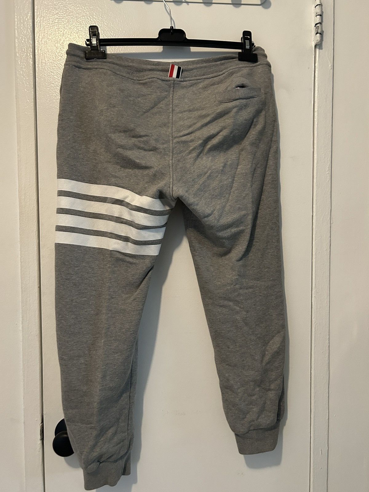 Thom Browne Thom Browne Grey Loopback 4 Bar Sweatpants $790 Gray Size US 28 / EU 44 - 4 Thumbnail
