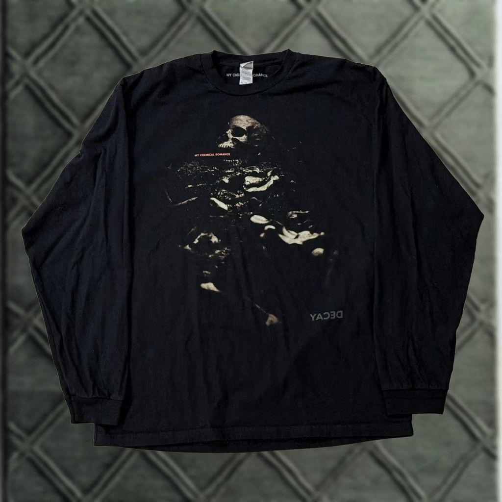 Gildan My Chemical Romance Decay European Tour Longsleeve Shirt XL Black Parade Size US XL / EU 56 / 4 - 1 Thumbnail