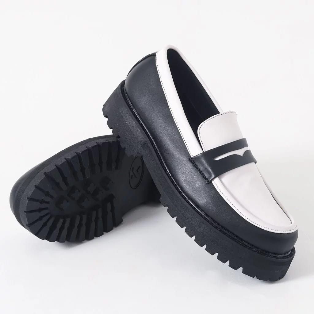 Designer Johnston Black White Loafer Size US 10 / EU 43 - 2 Thumbnail