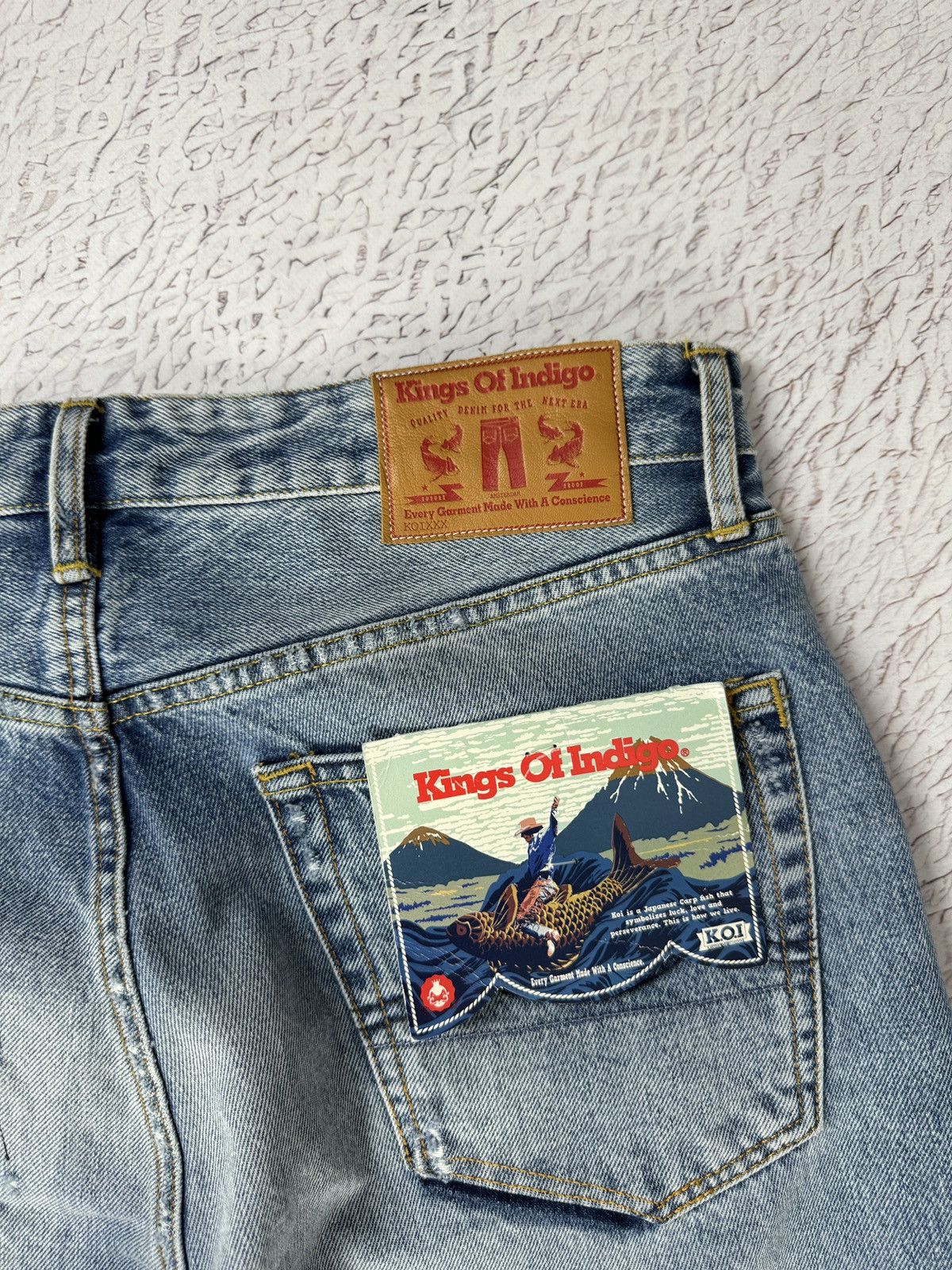 Kings Of Indigo Kings of Indigo KOI Light vintage destroyed high rise jeans Size US 34 / EU 50 - 9 Thumbnail