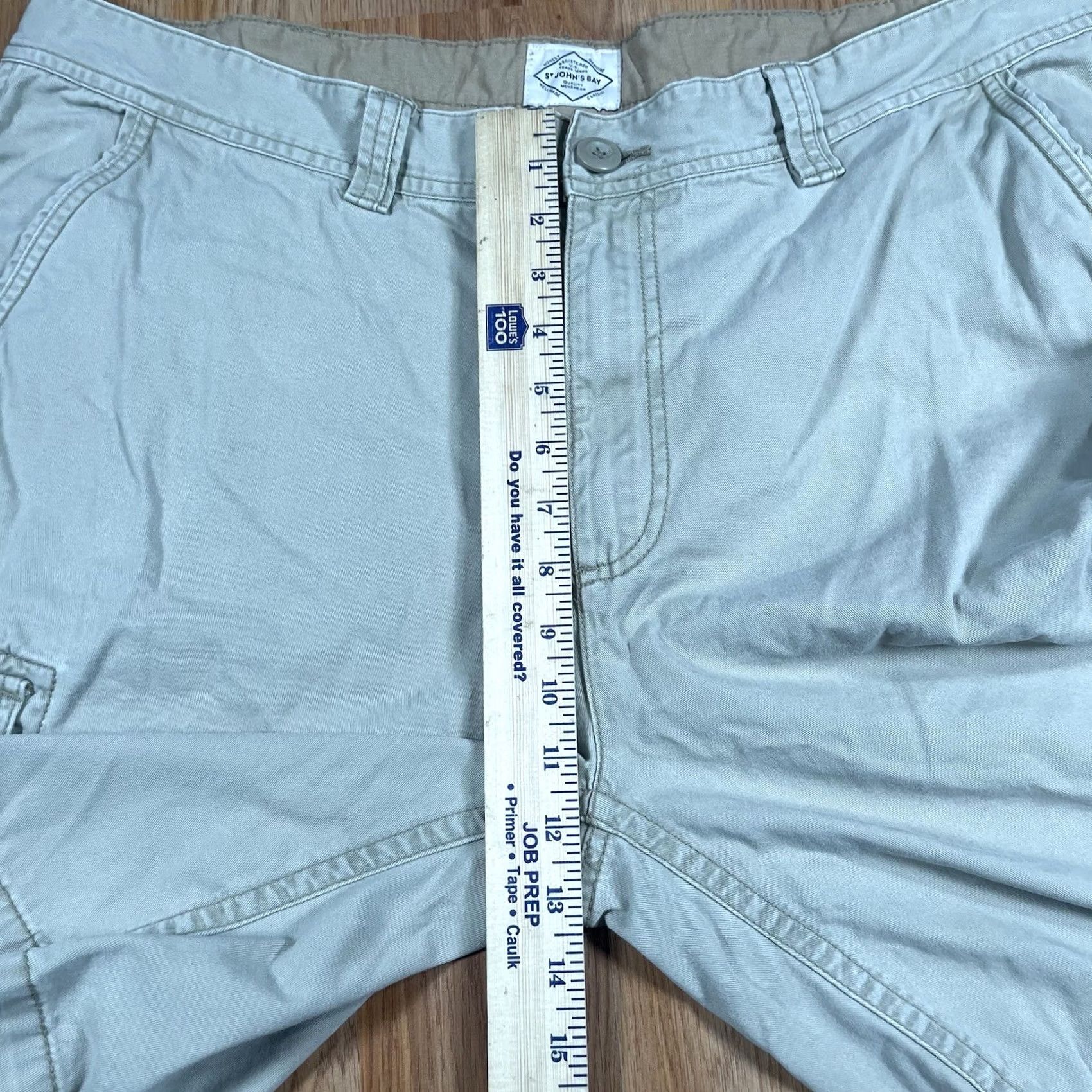 Vintage St. John’s Bay Cargo Shorts Mens 42 Beige Khaki Utility Flat Front Pockets Cargo Shorts Mens 42 Beige Khaki Beige Mens Size US 42 / EU 58 - 5 Thumbnail