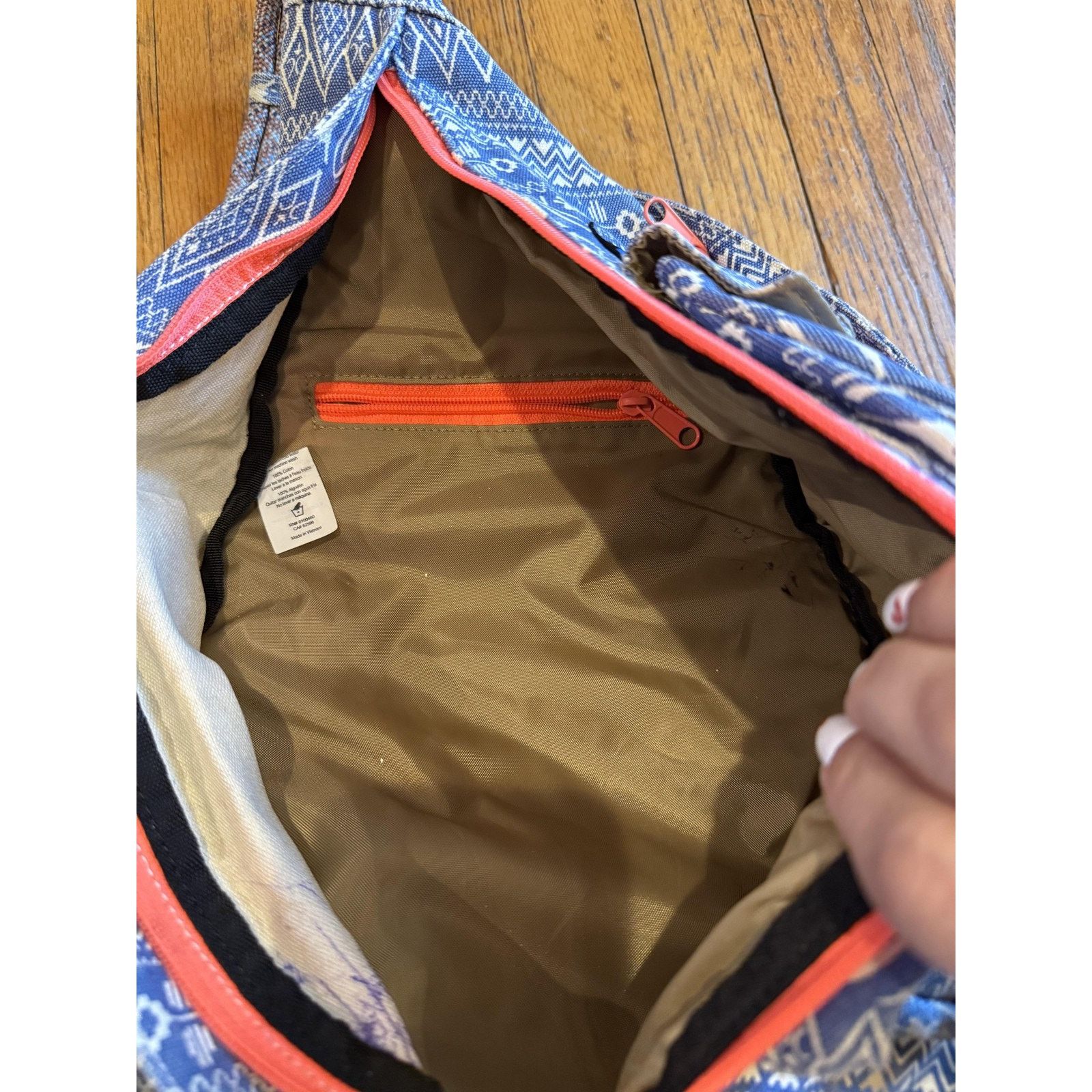 KAVU KAVU Rope Sling Bag Womens Blue White Aztec Pattern Backpack Size ONE SIZE - 10 Thumbnail