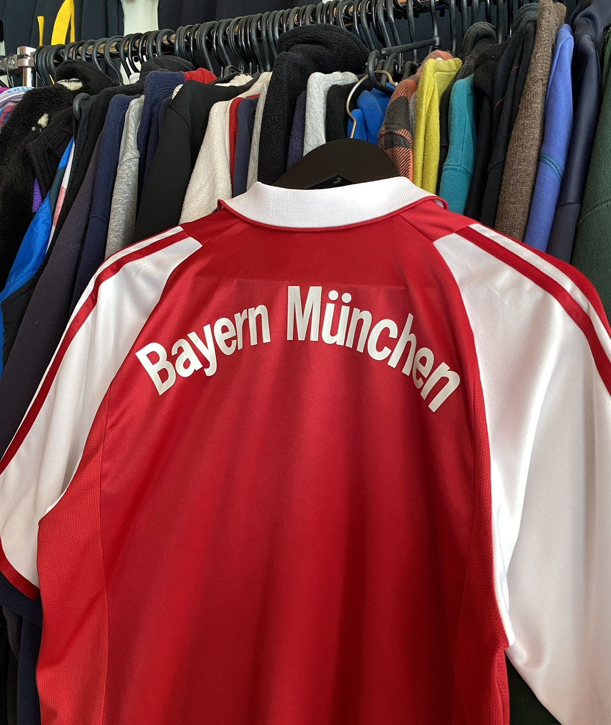 Adidas VINTAGE ADIDAS FC BAYERN MUNCHEN JERSEY T-SHIRT Y2k Size US M / EU 48-50 / 2 - 6 Thumbnail