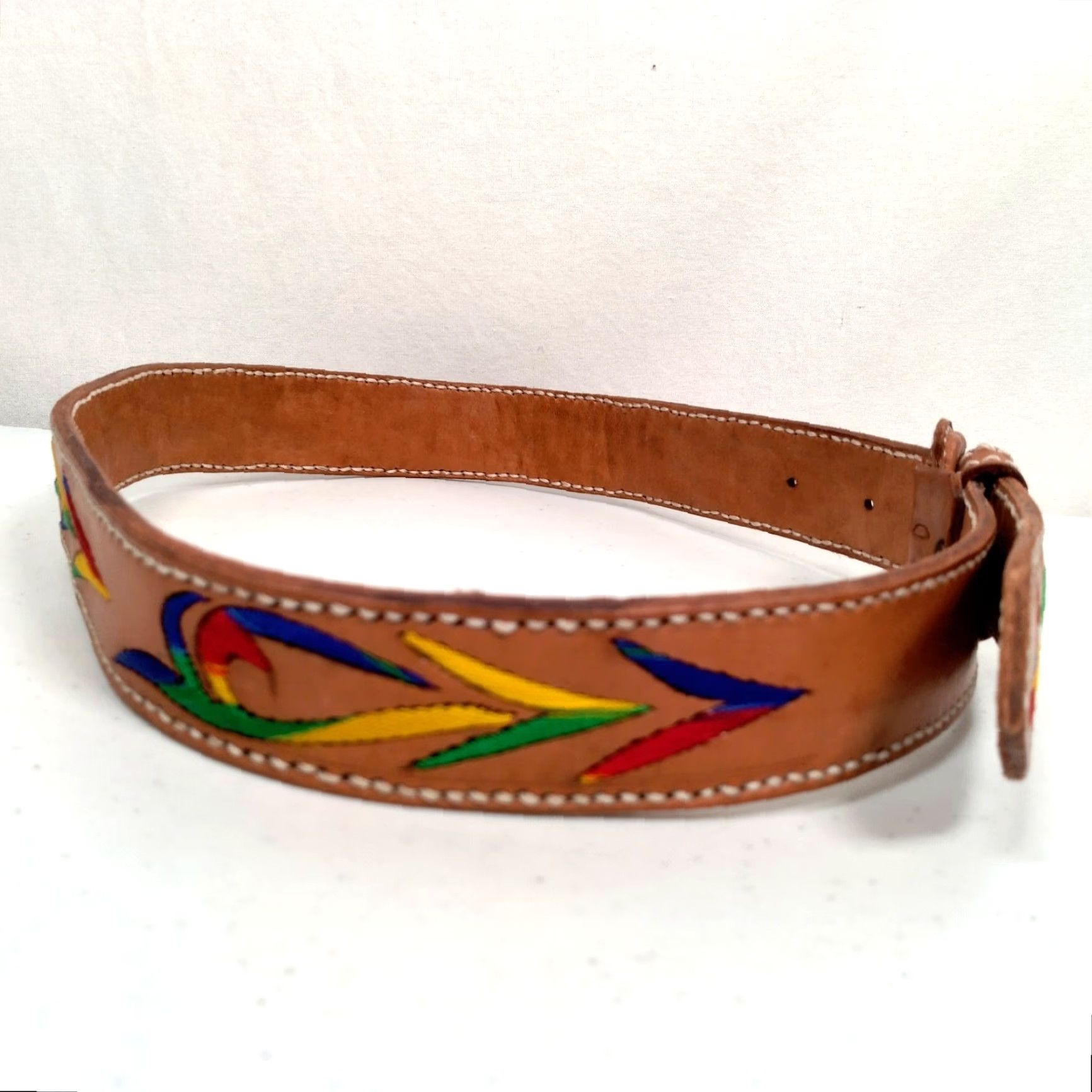 Vintage VINTAGE Leather Belt Women's Adjustable 1 3/8" Brown Embroidered Boho Tribal 30" Size 26-30in Size ONE SIZE - 4 Thumbnail