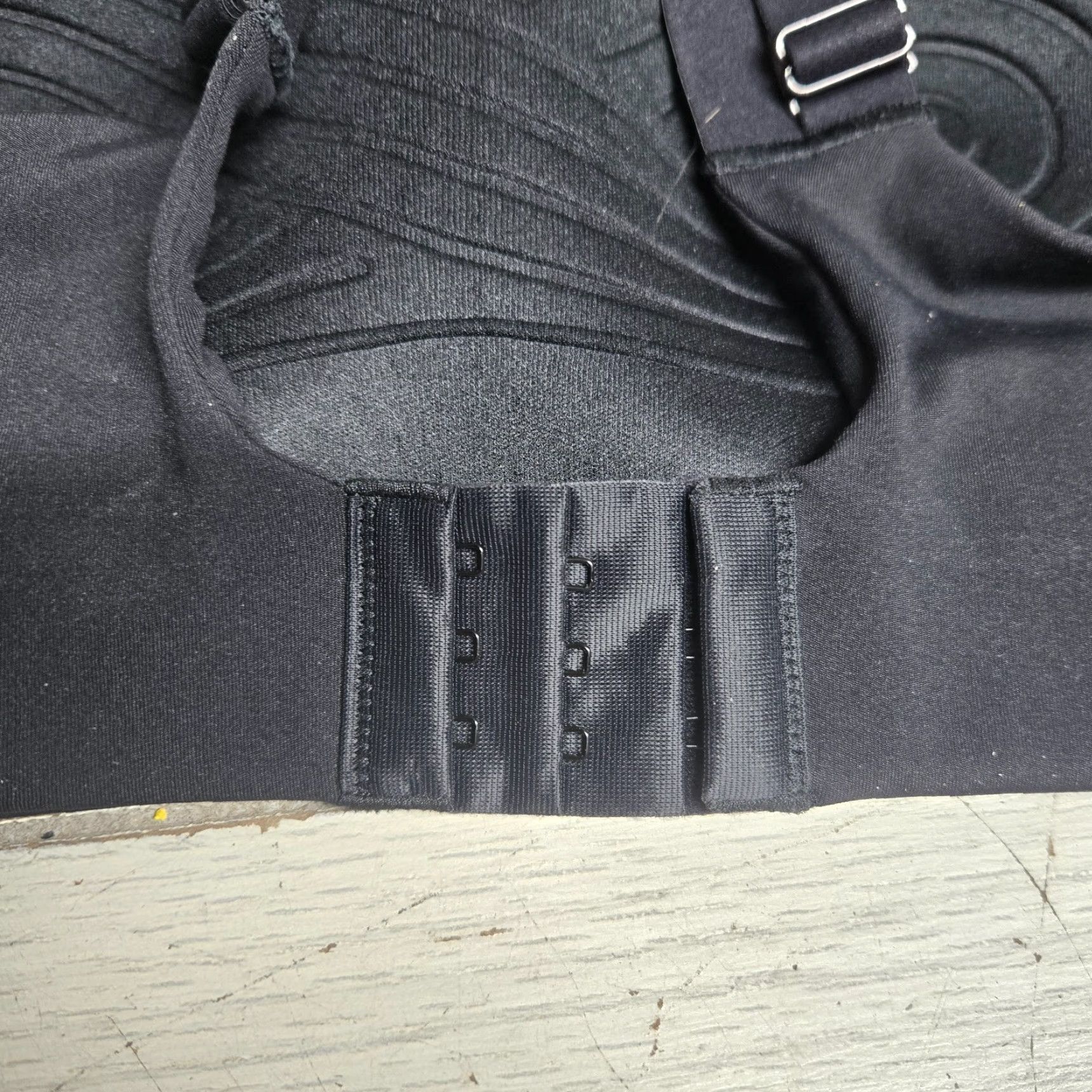 Old Navy Old Navy Active 36B GO DRY High Support Padded Brest Feeding Bra Black Straps Size ONE SIZE - 4 Thumbnail