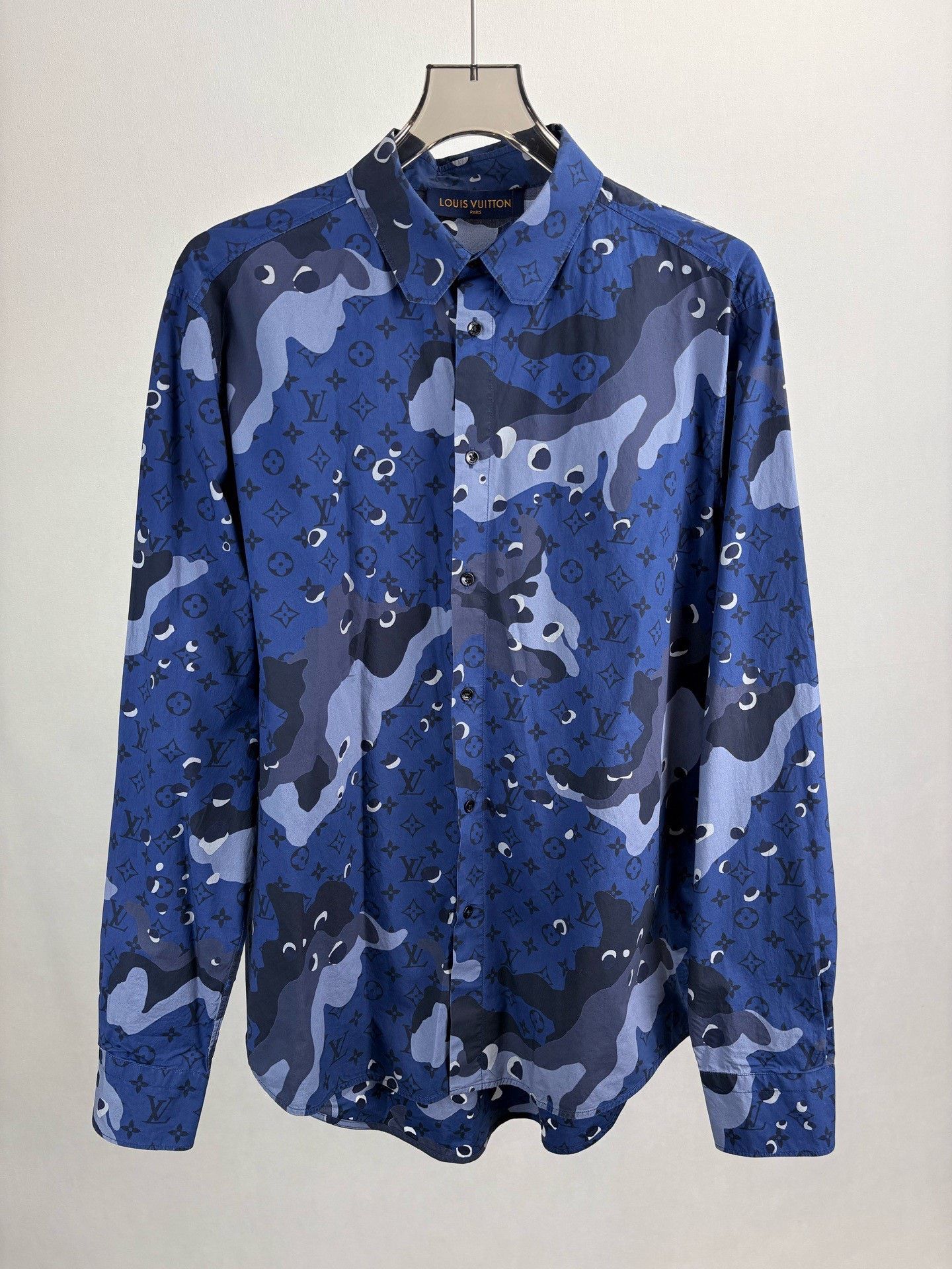 Louis Vuitton Louis Vuitton Blue Camo Monogram Long-Sleeve Shirt Size US XXL / EU 58 / 5 - 1 Thumbnail