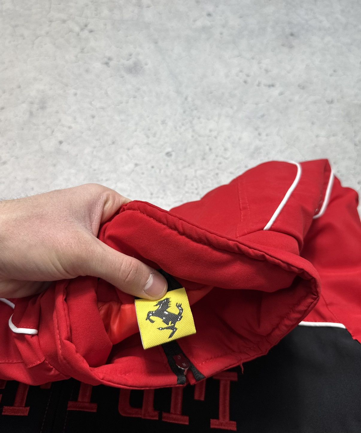 Ferrari Ferrari F1 Racing Bomber Jacket Hype Rare Big Logo Vintage Size US XL / EU 56 / 4 - 9 Thumbnail