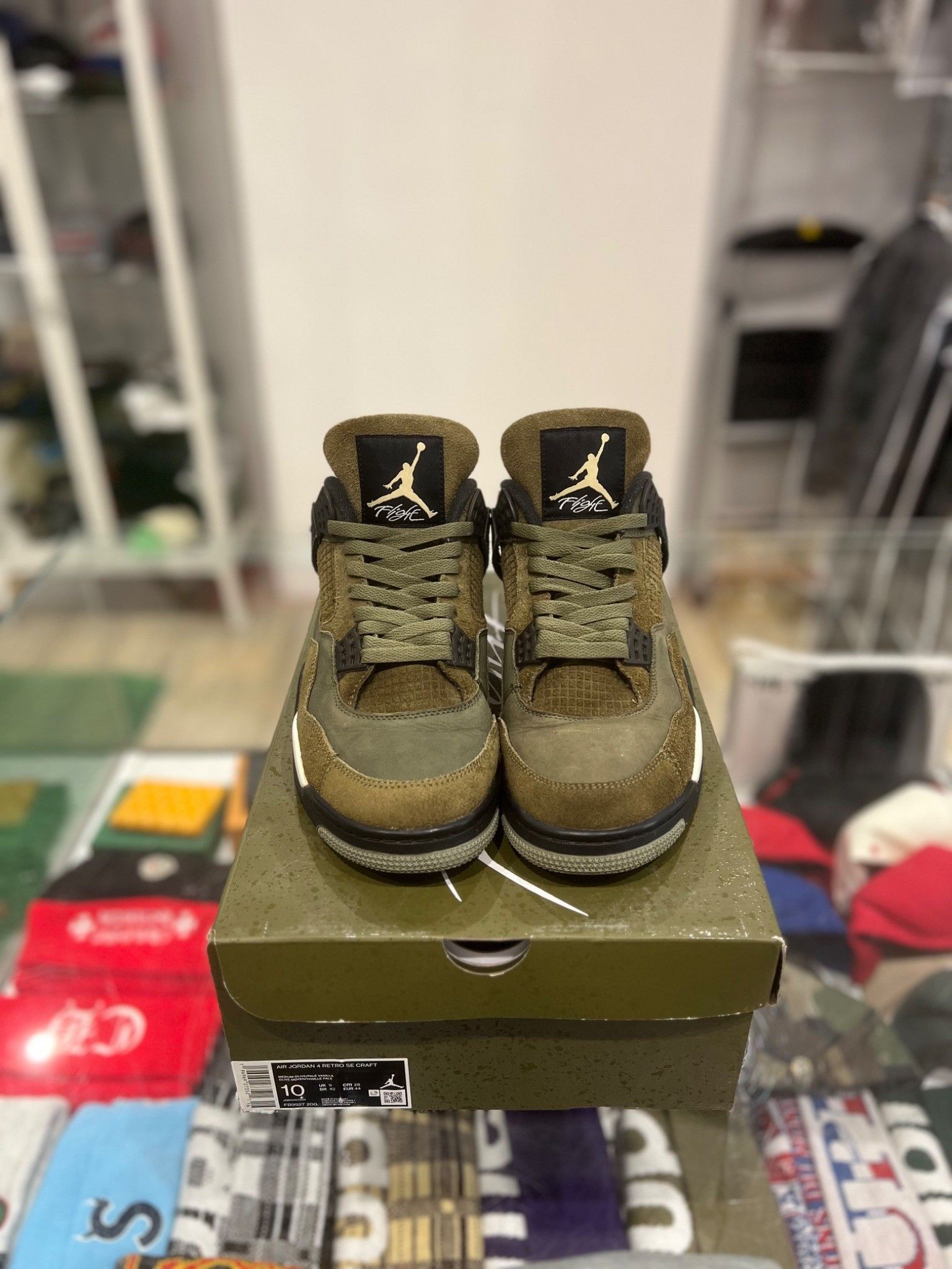 Jordan Brand Jordan 4 SE Craft Medium Olive Size US 10 / EU 43 - 2 Thumbnail