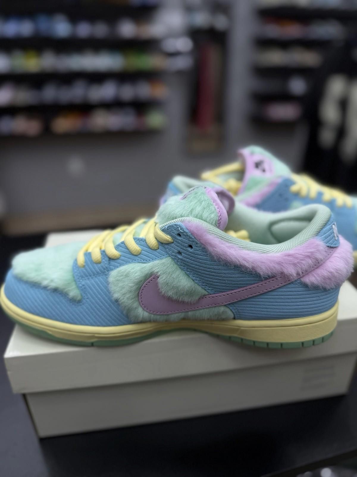 Nike Brand New Nike SB Dunk Low Pro QS Verdy Visty Size 10.5 Men Size US 10.5 / EU 43-44 - 8 Thumbnail