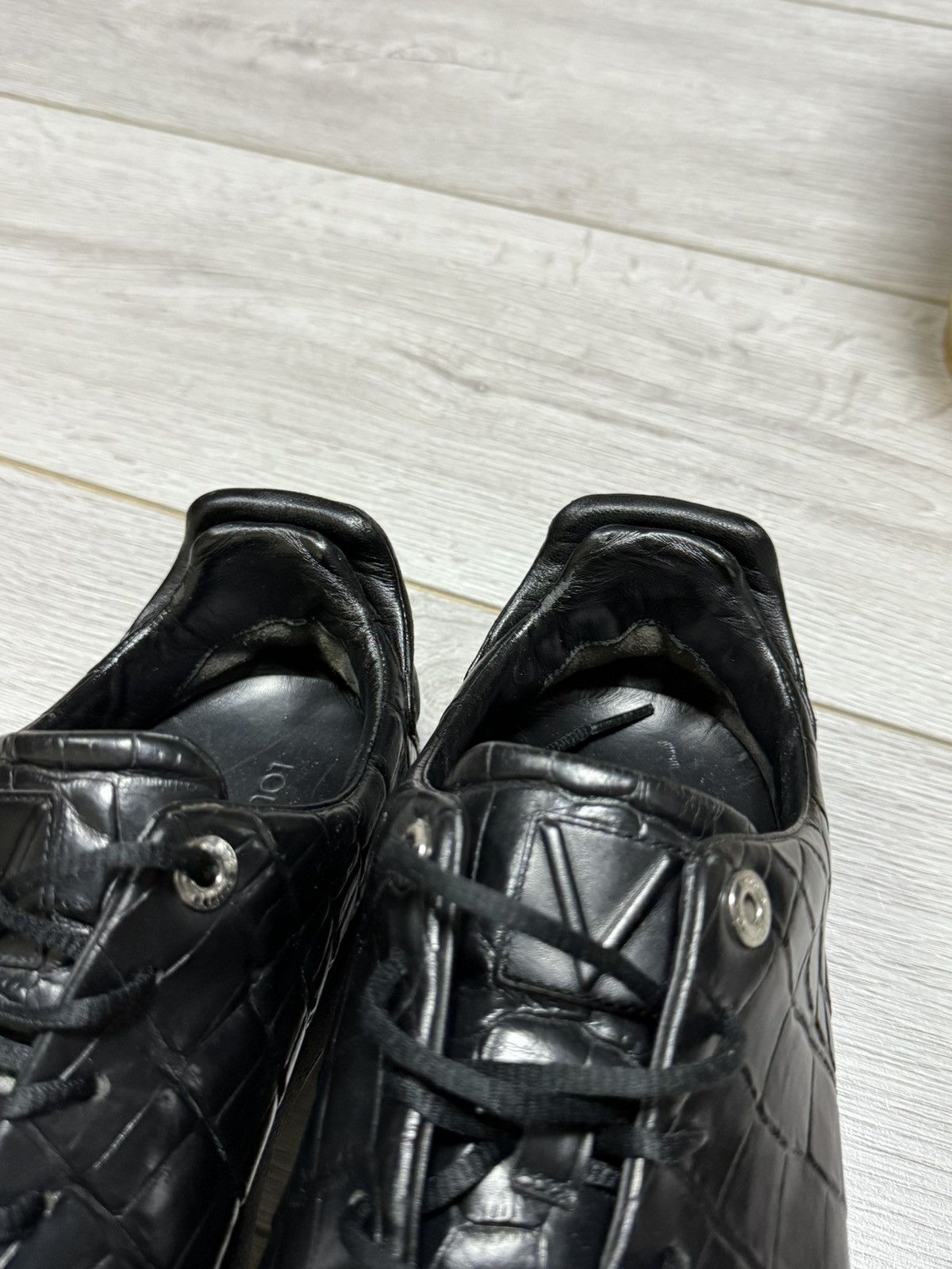 Louis Vuitton LV Louis Vuitton leather trainers shoes sneakers Size US 8.5 / EU 41-42 - 11 Thumbnail