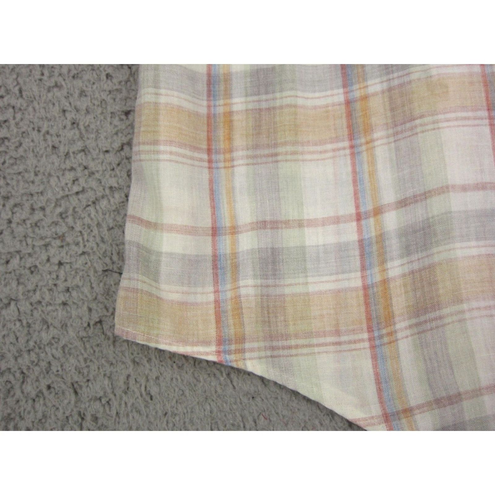 Vintage VINTAGE Campus Shirt Mens Regular 16-16.5 Large Beige Plaid 90s Collared Button-Up Short Sleeve Worldwide USA Size US L / EU 52-54 / 3 - 5 Thumbnail