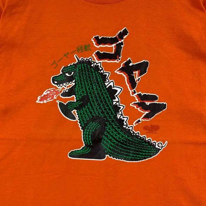 Vintage Vintage GODZILLA VS MEGALON Cosmic Japan Tee Shirt Size US S / EU 44-46 / 1 - 3 Thumbnail